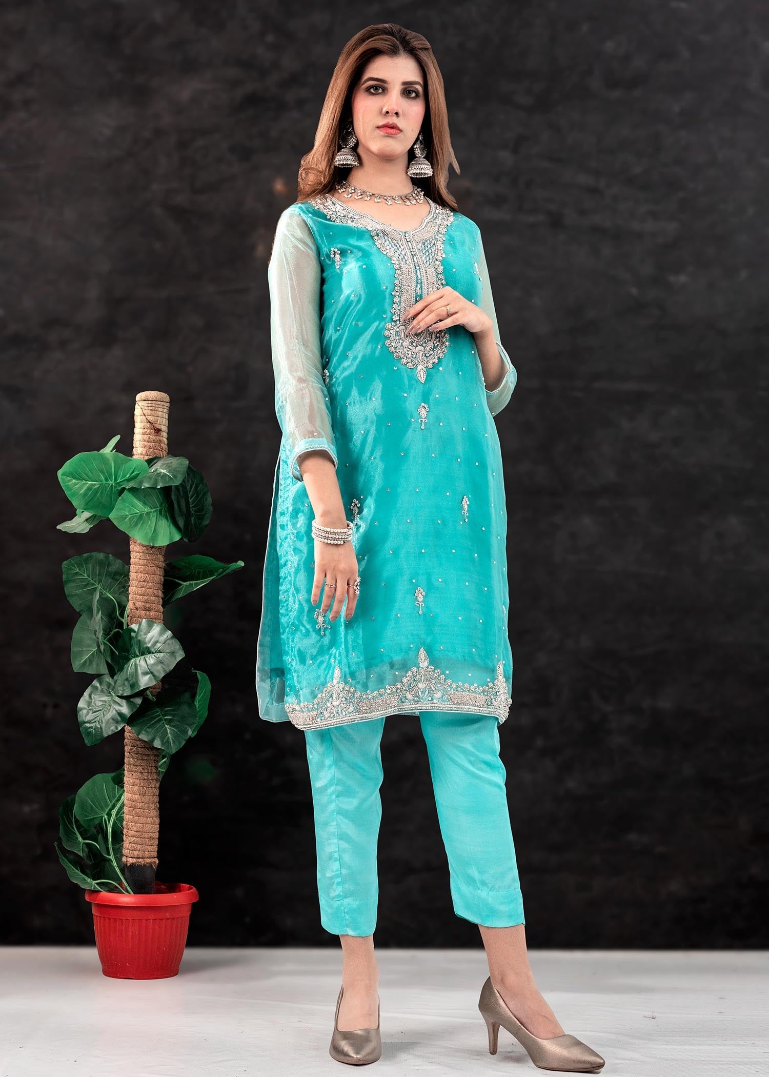 A&J Norah Women 2pcs