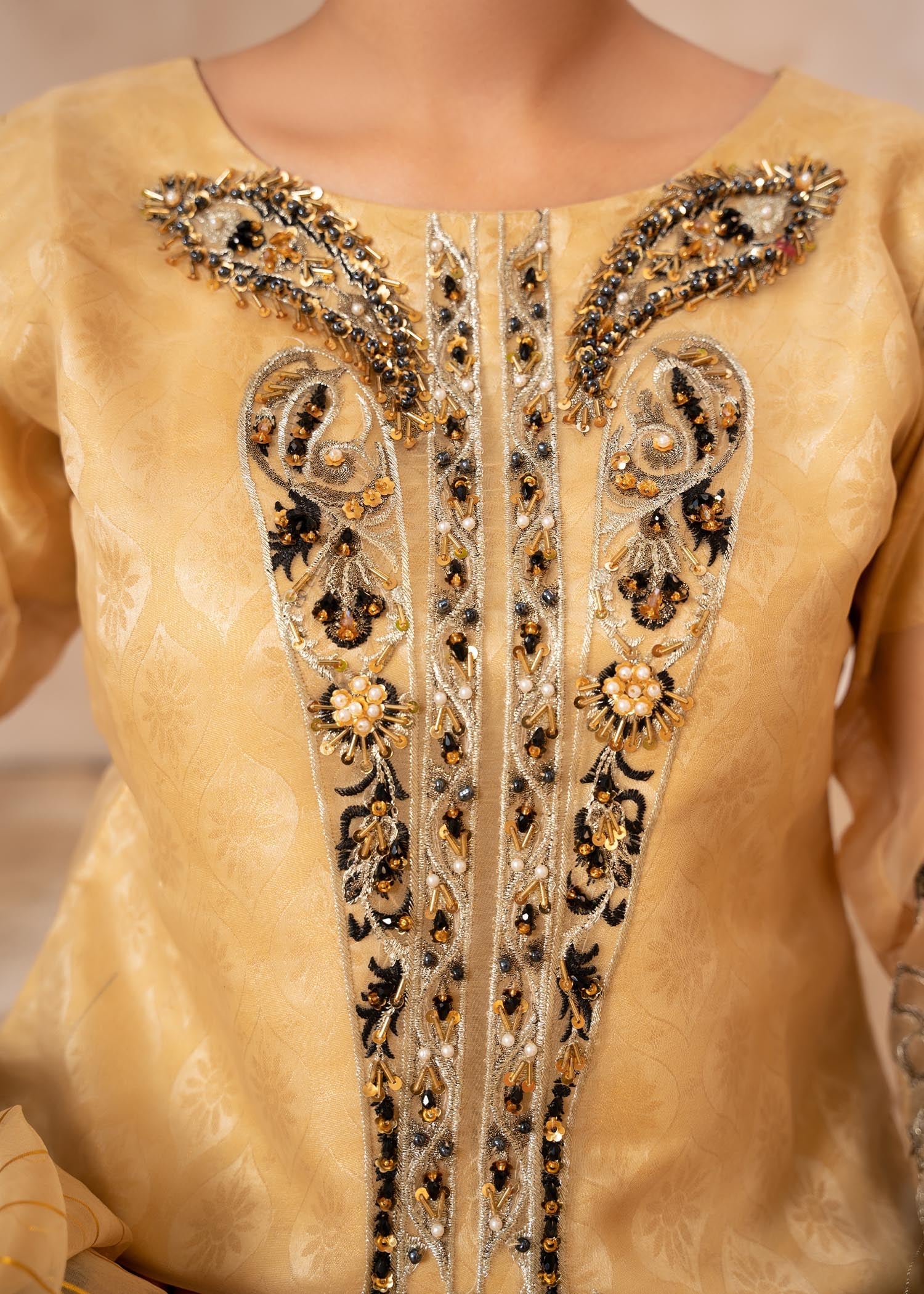 Arosa Sand Skin Women