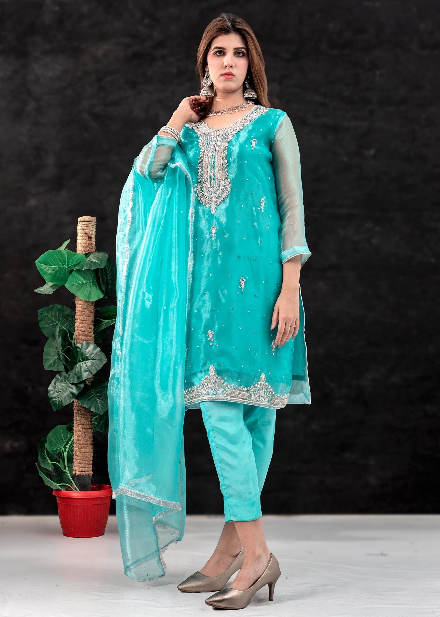 A&J Norah Women 2pcs