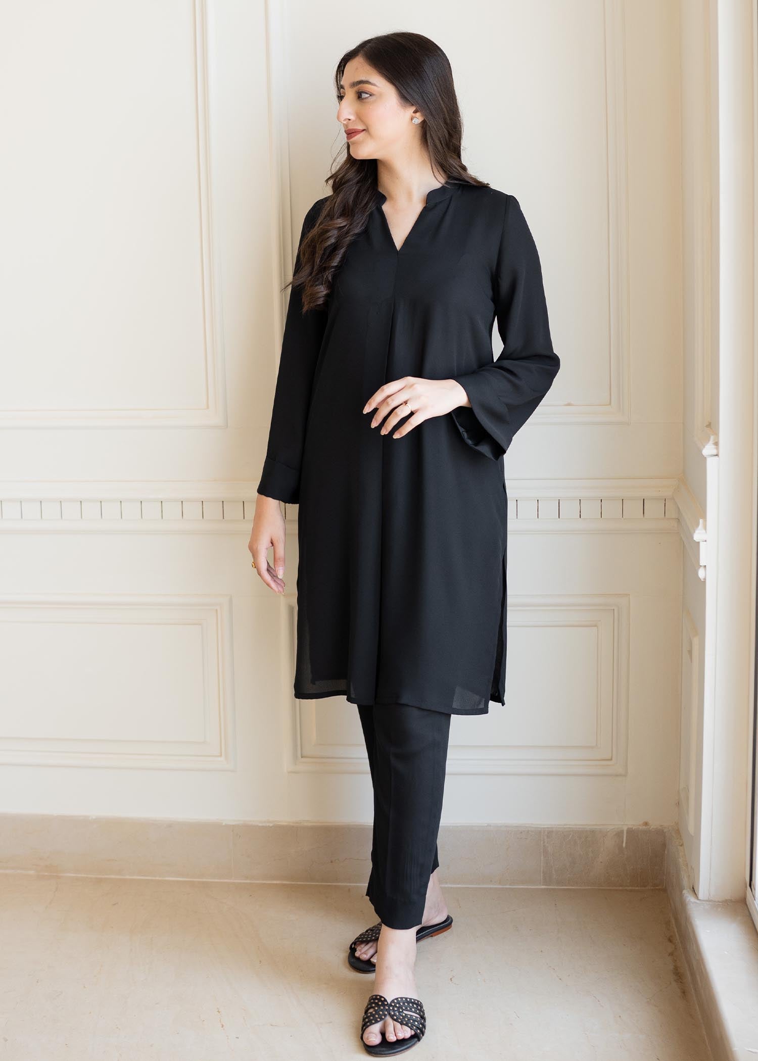 Aisling By Nirmal Classic Black Women 2pcs