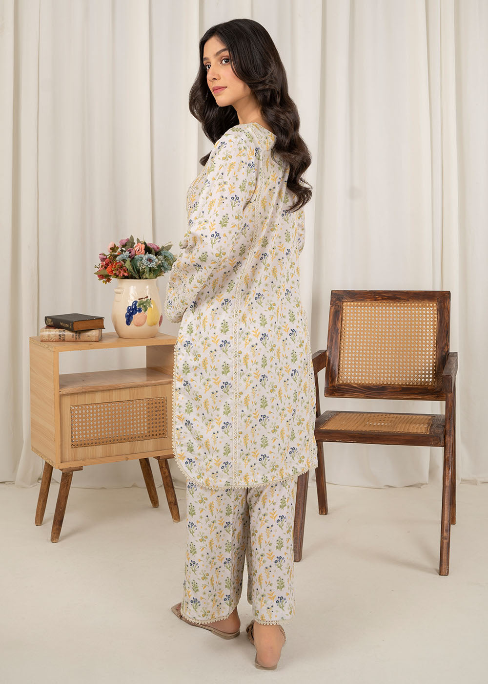 Zara Shah printed lawn suit D2 Women 2pcs