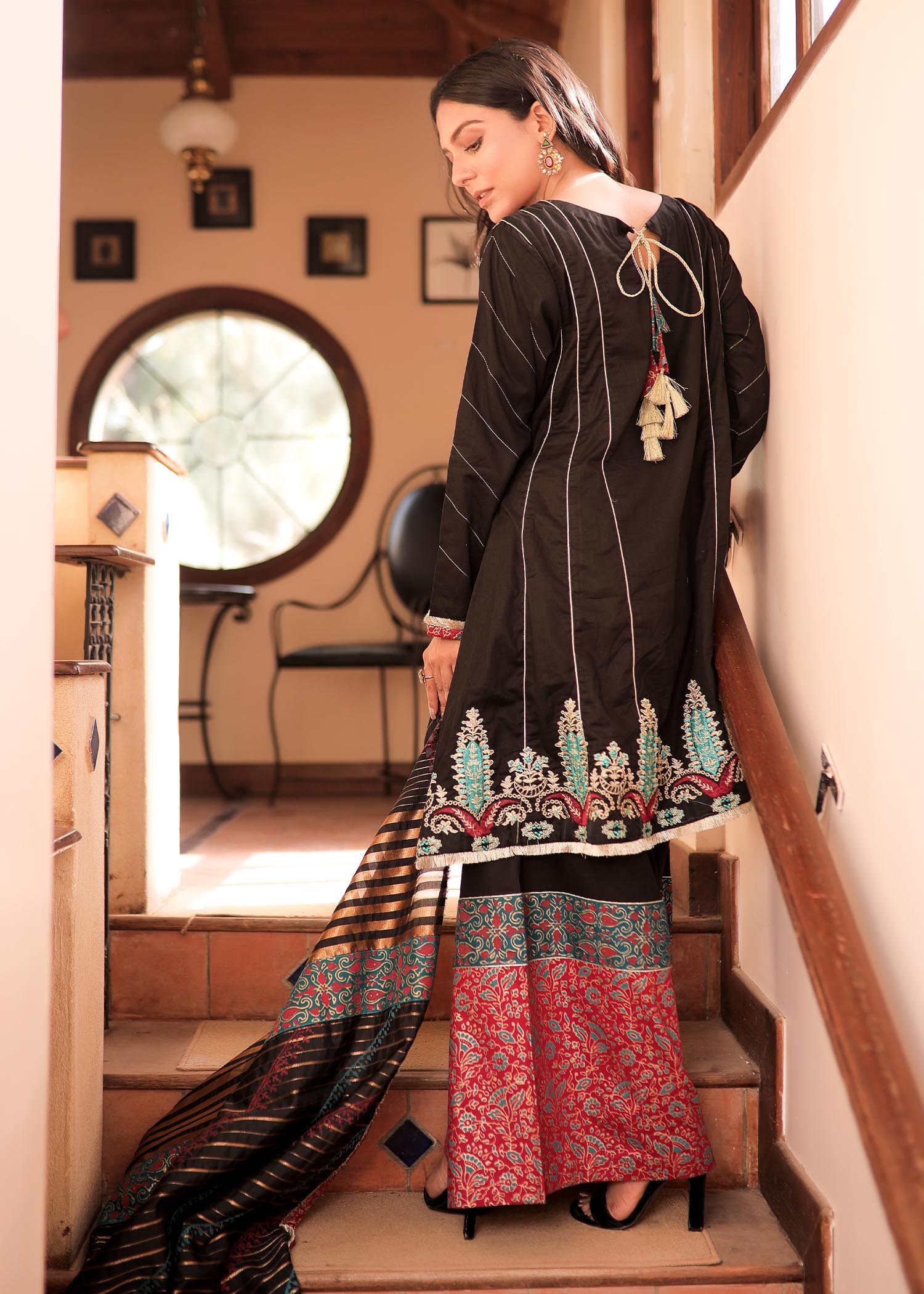 Yusra Ansari Luna yed 06 Women 3pcs