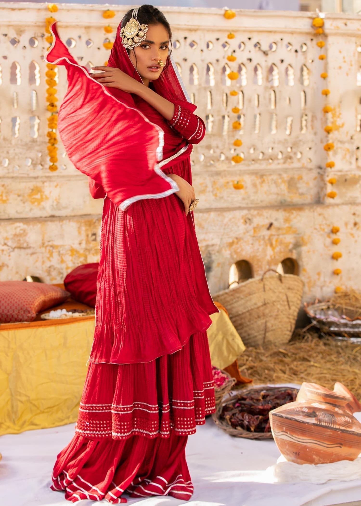 Anum Jung EMB 185 Women 4pcs