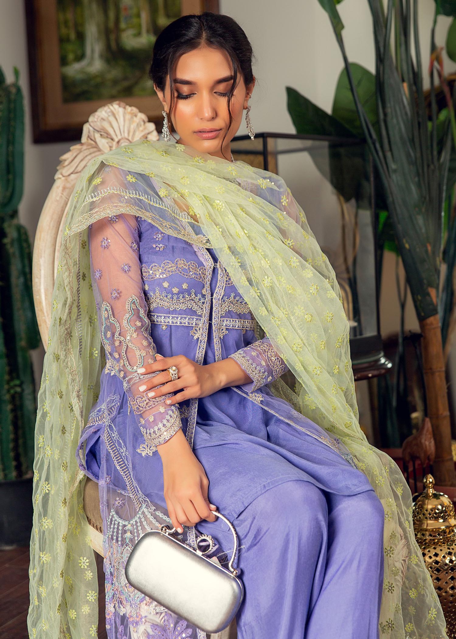 Anum Jung EMB 293 Women