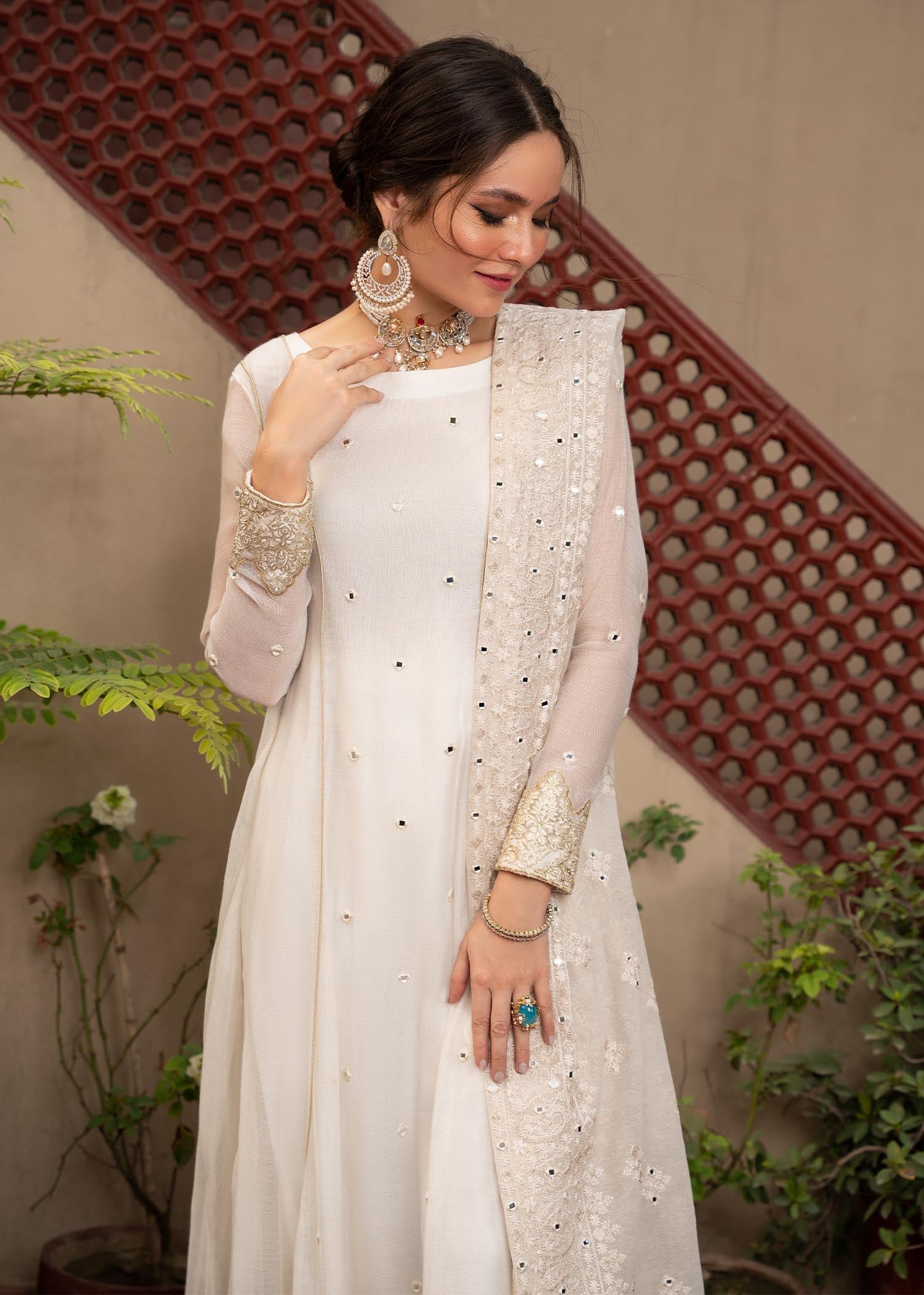 Rang-e-Haya Rang e Haya Arya Ash White Women 4pcs