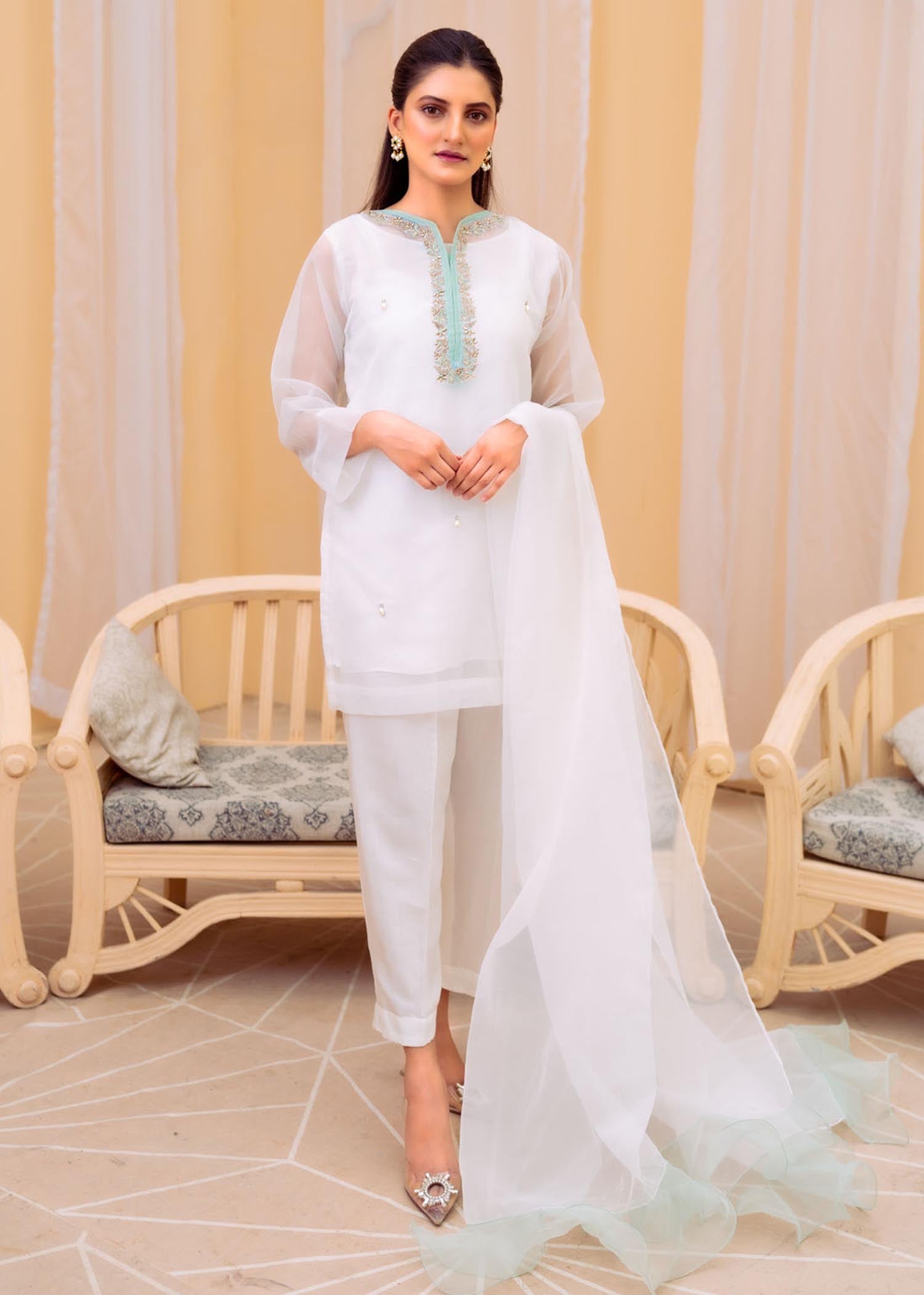 Pirzada Shaheryar Khan WHITE LOTUS Women 4pcs