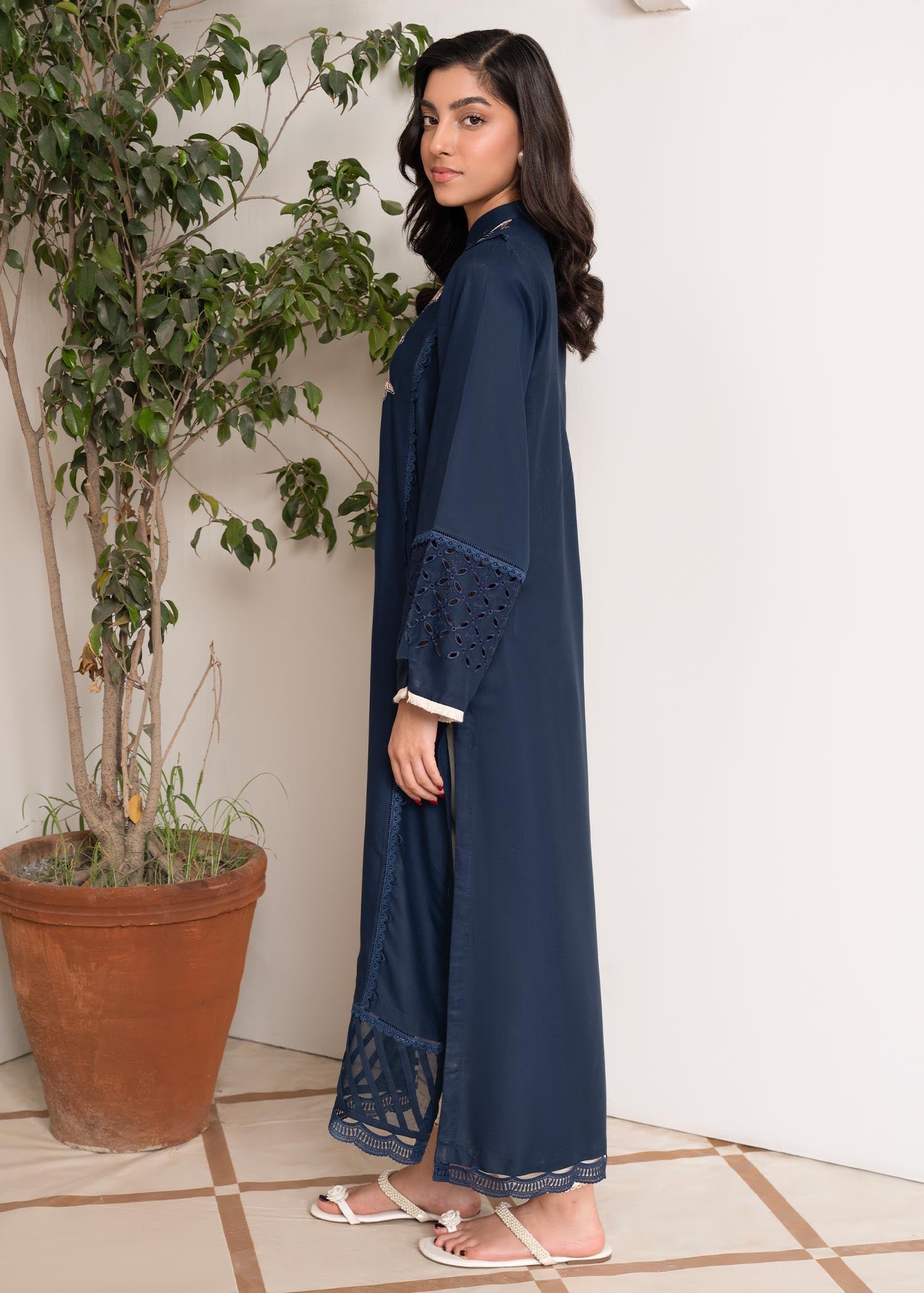 Vitalia Prussian Women 2pcs