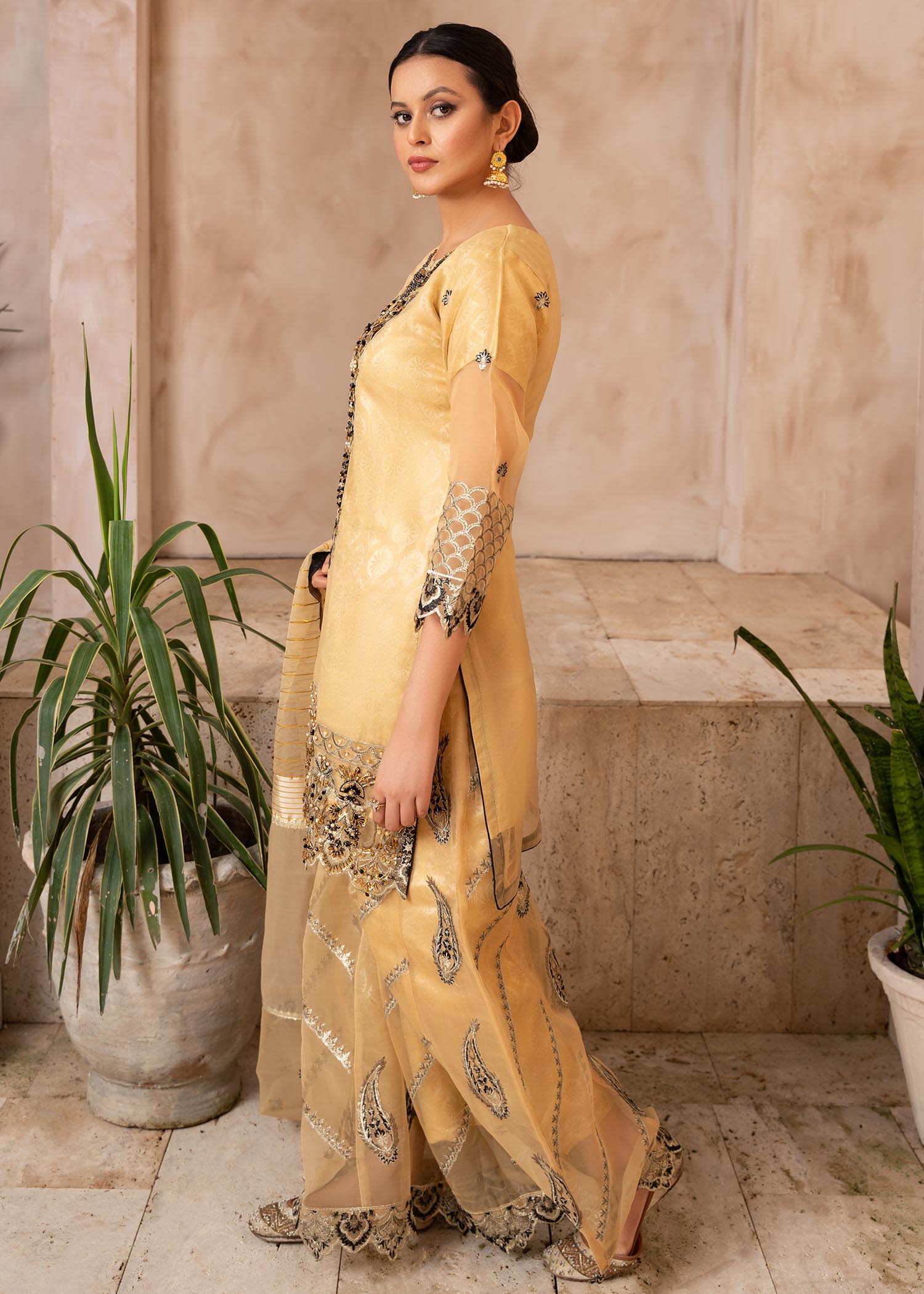 Arosa Sand Skin Women