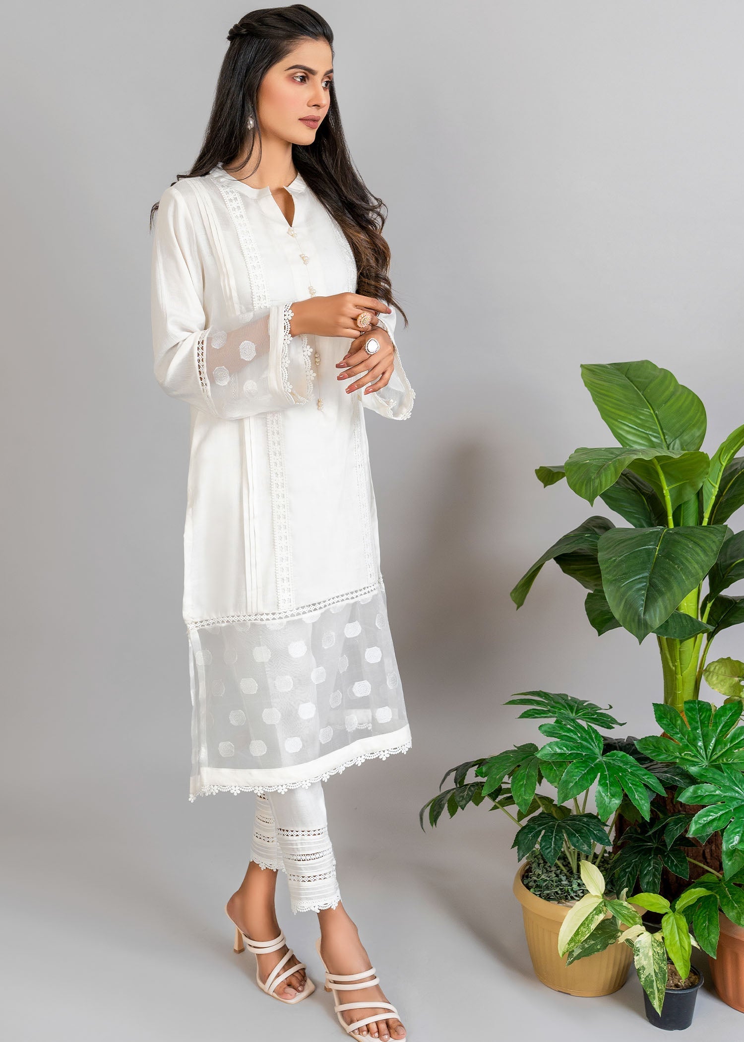 Nuqsh Pearl With Laces & Pleats Women 2pcs