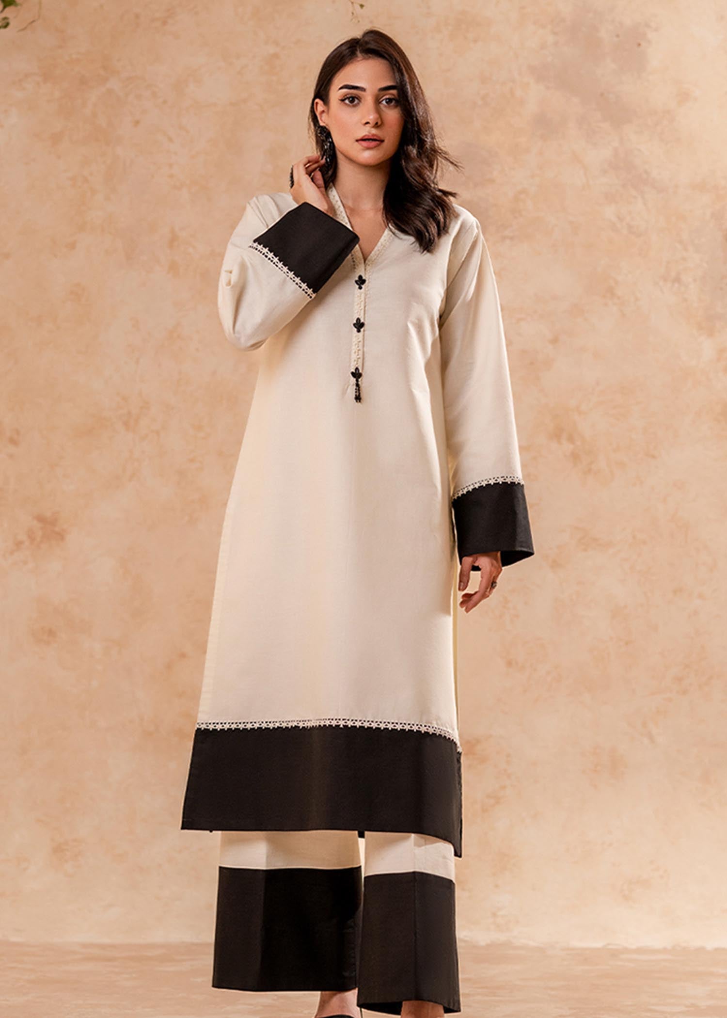 Fozia Khalid Monochrome Tunic set Women 2pcs