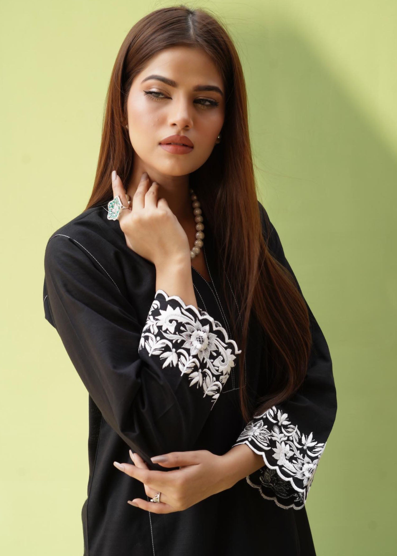 Ayesha Sameer Black Karandi Women 2pcs