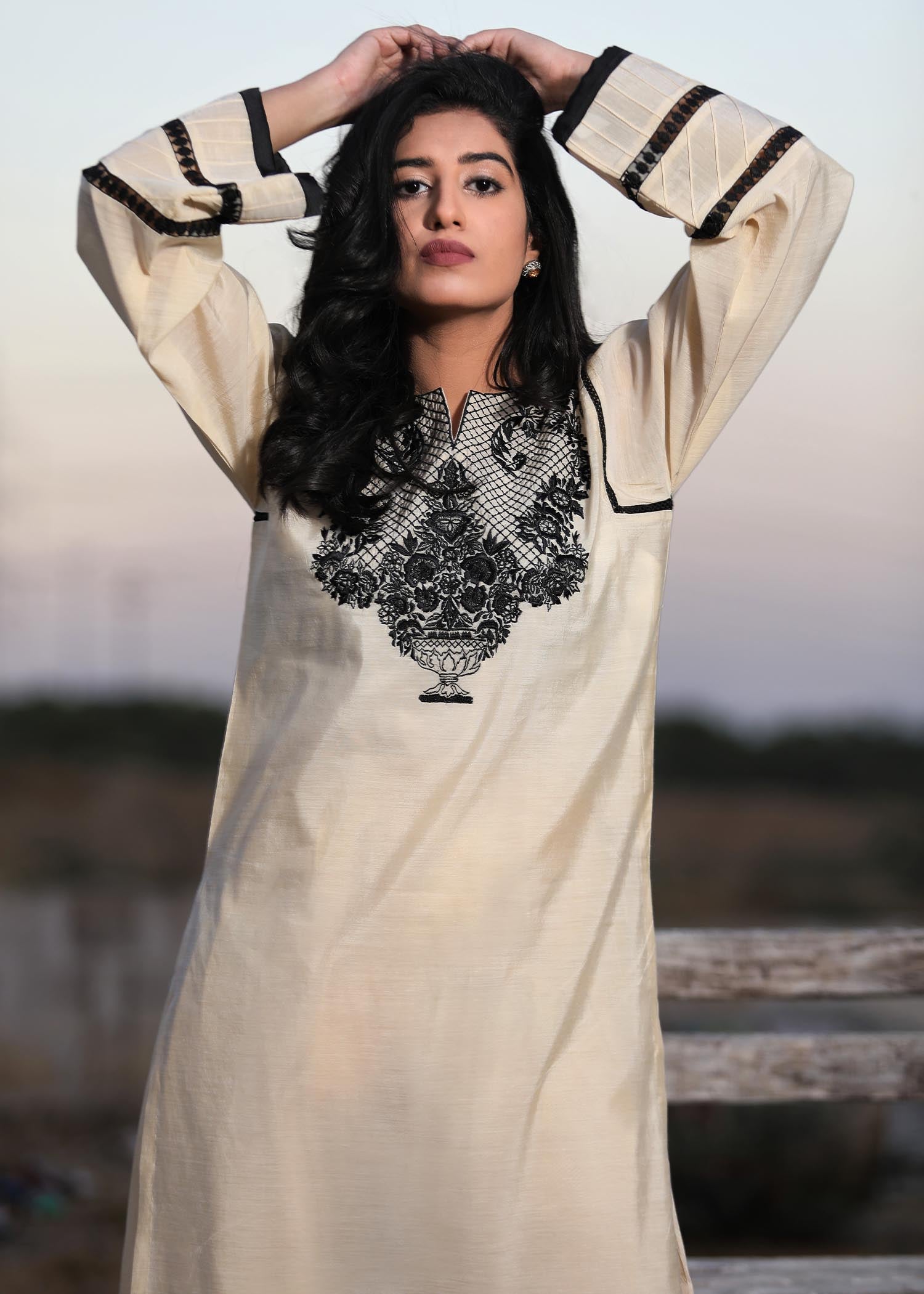 Humaira Shakir Sahara Rose Women 2pcs