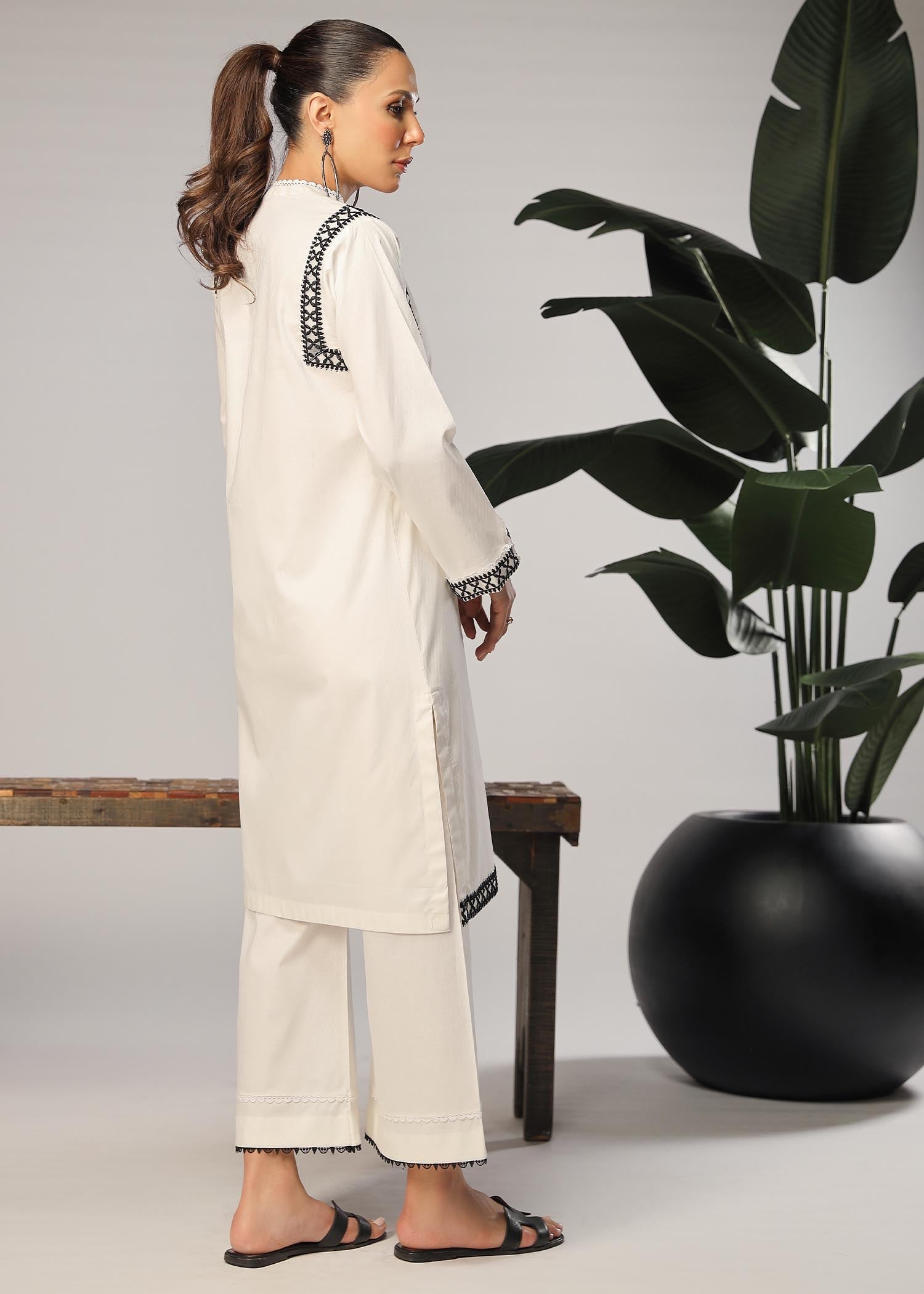 Merakish Artistic Jacquard Embroidered Stitched Women 2pcs