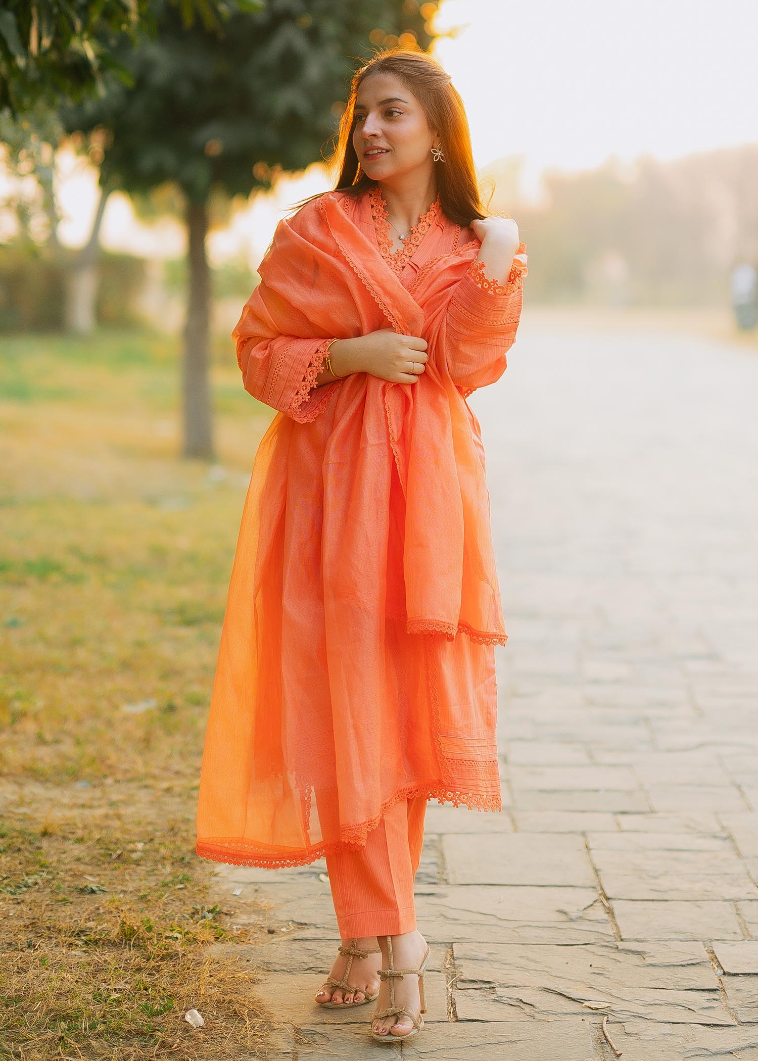 Kiara Orchid Women 2pcs