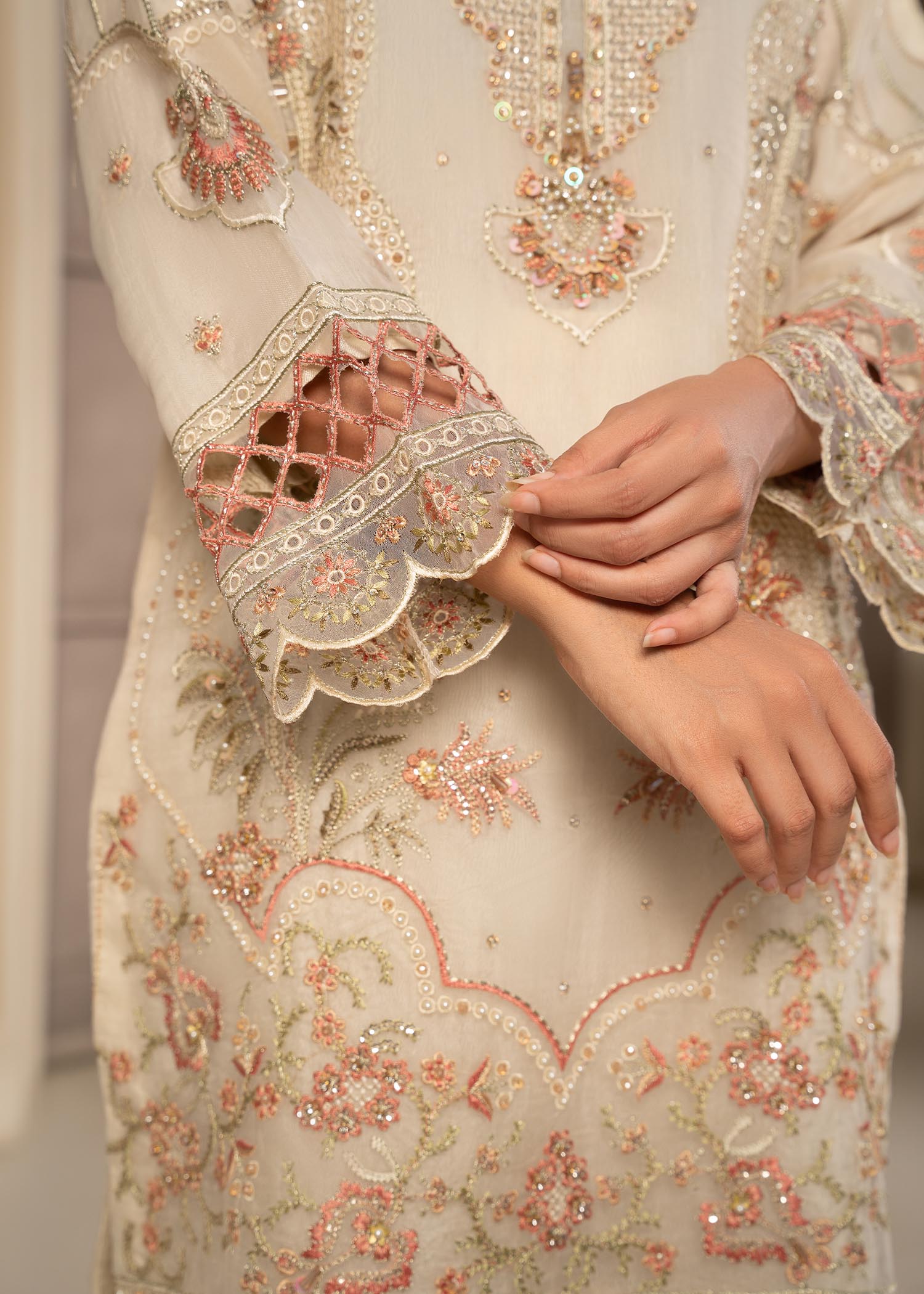 Zebaye V4 US567 Offwhite Women 3pcs