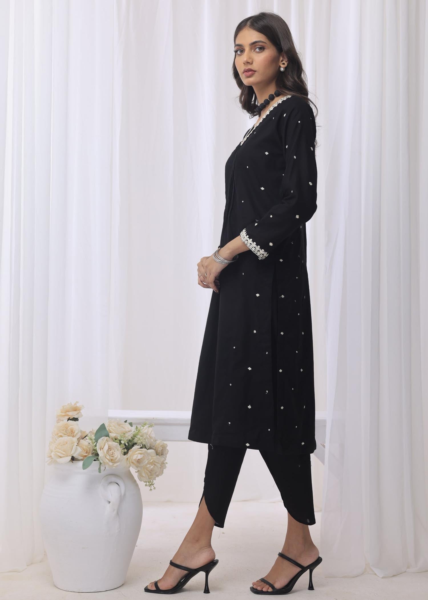 Meeraki EBON BLACK Women 2pcs