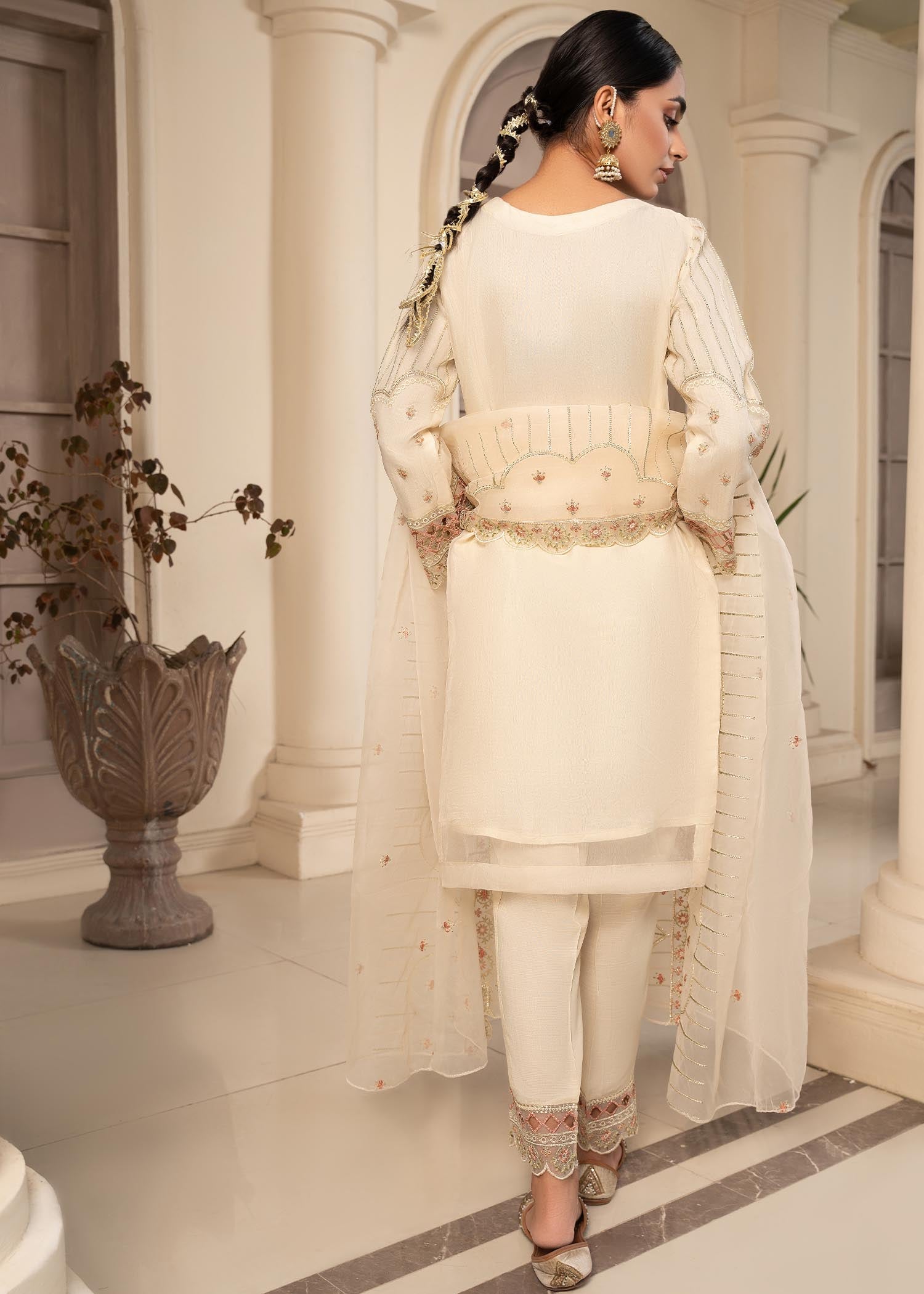 Zebaye V4 US567 Offwhite Women 3pcs