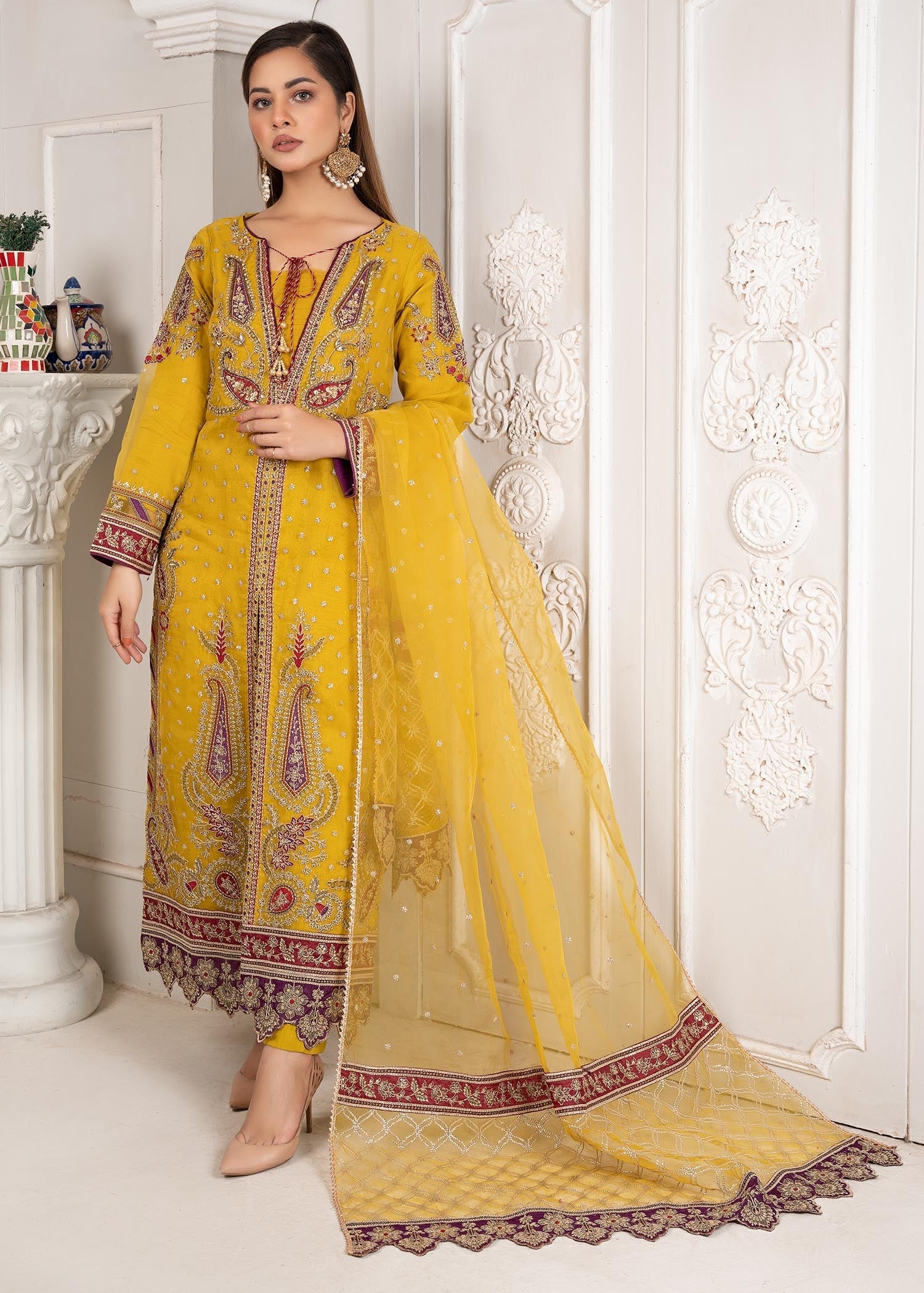 Zebaye V3 23 US582 B CORN YELLOW Women 3pcs