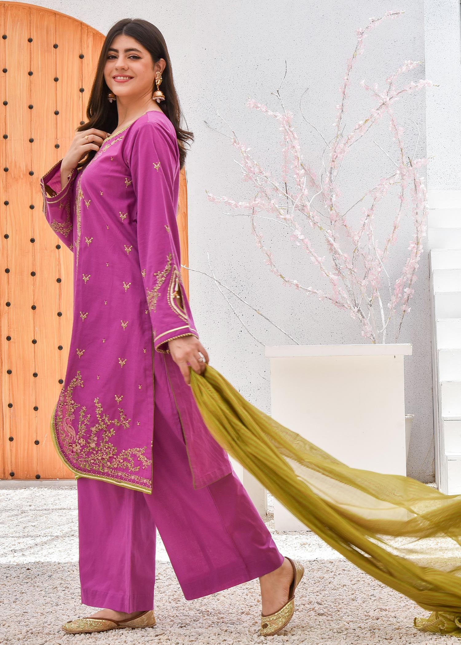 Omal By Komal SABAAT Women 2pcs