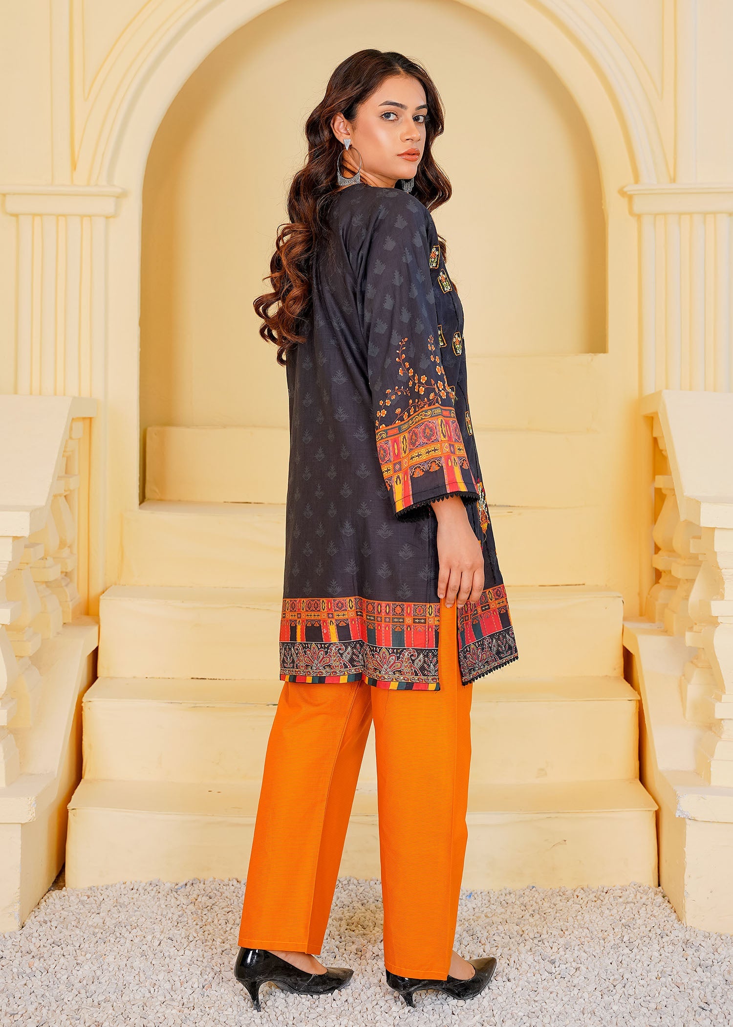 Rang Riwaj Gul e Sahar Women