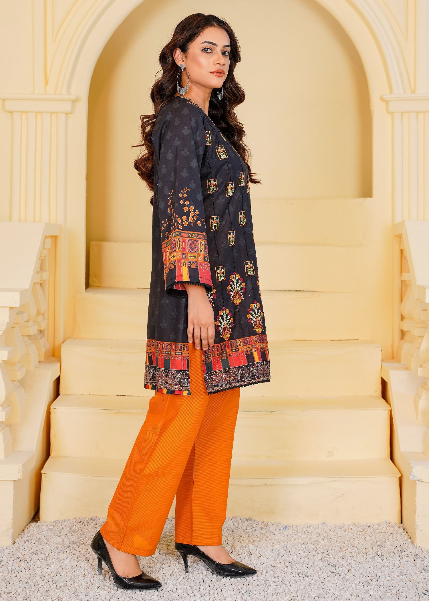 Rang Riwaj Gul e Sahar Women