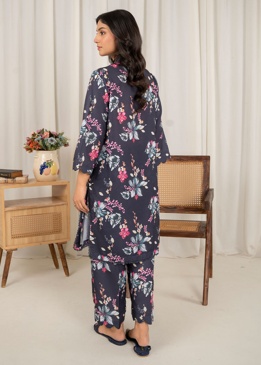 Zara Shah printed lawn suit D5 Women 2pcs