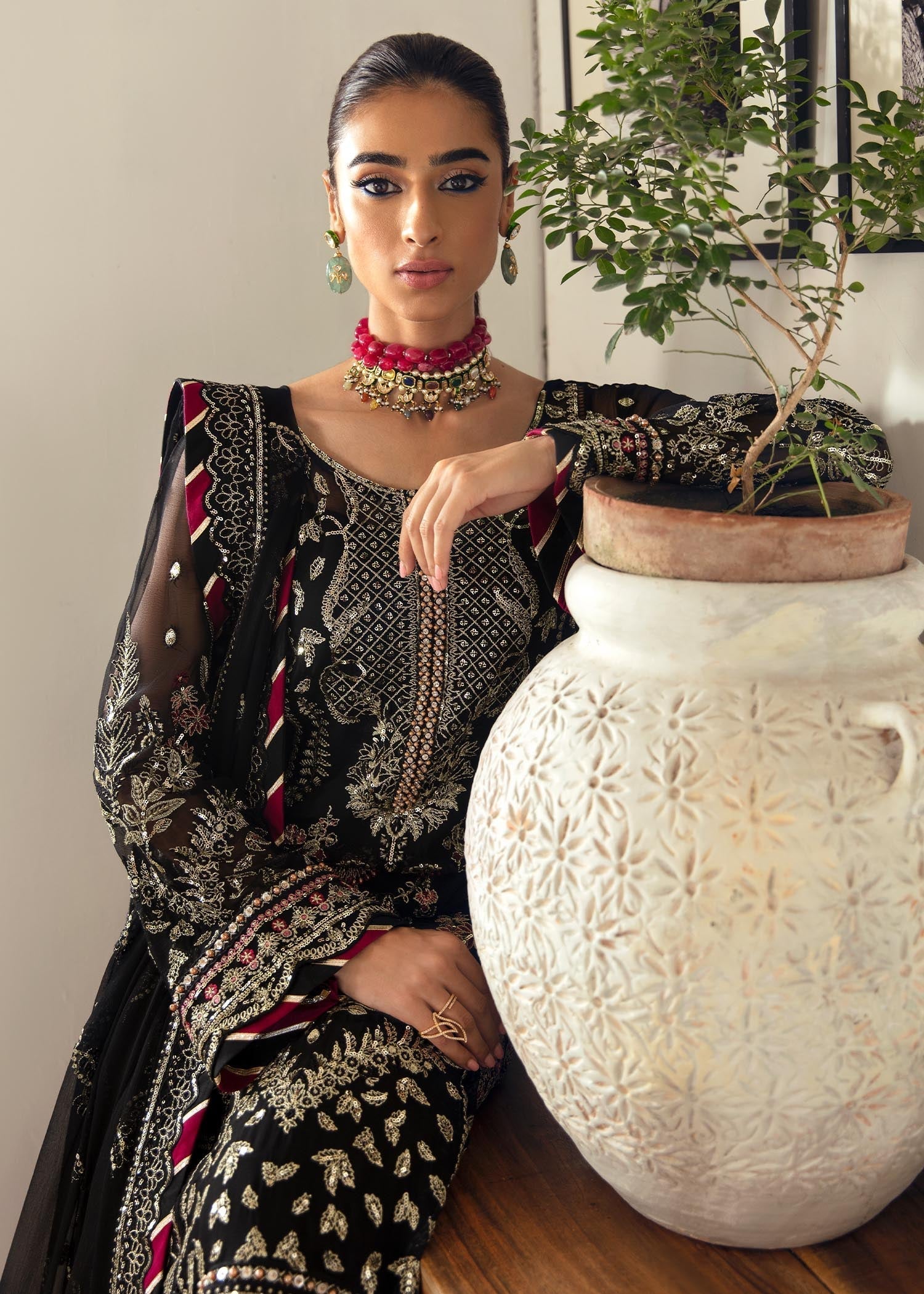 Gulaal GUL(R) Noir GL EC 23V1 06 Women 3pcs