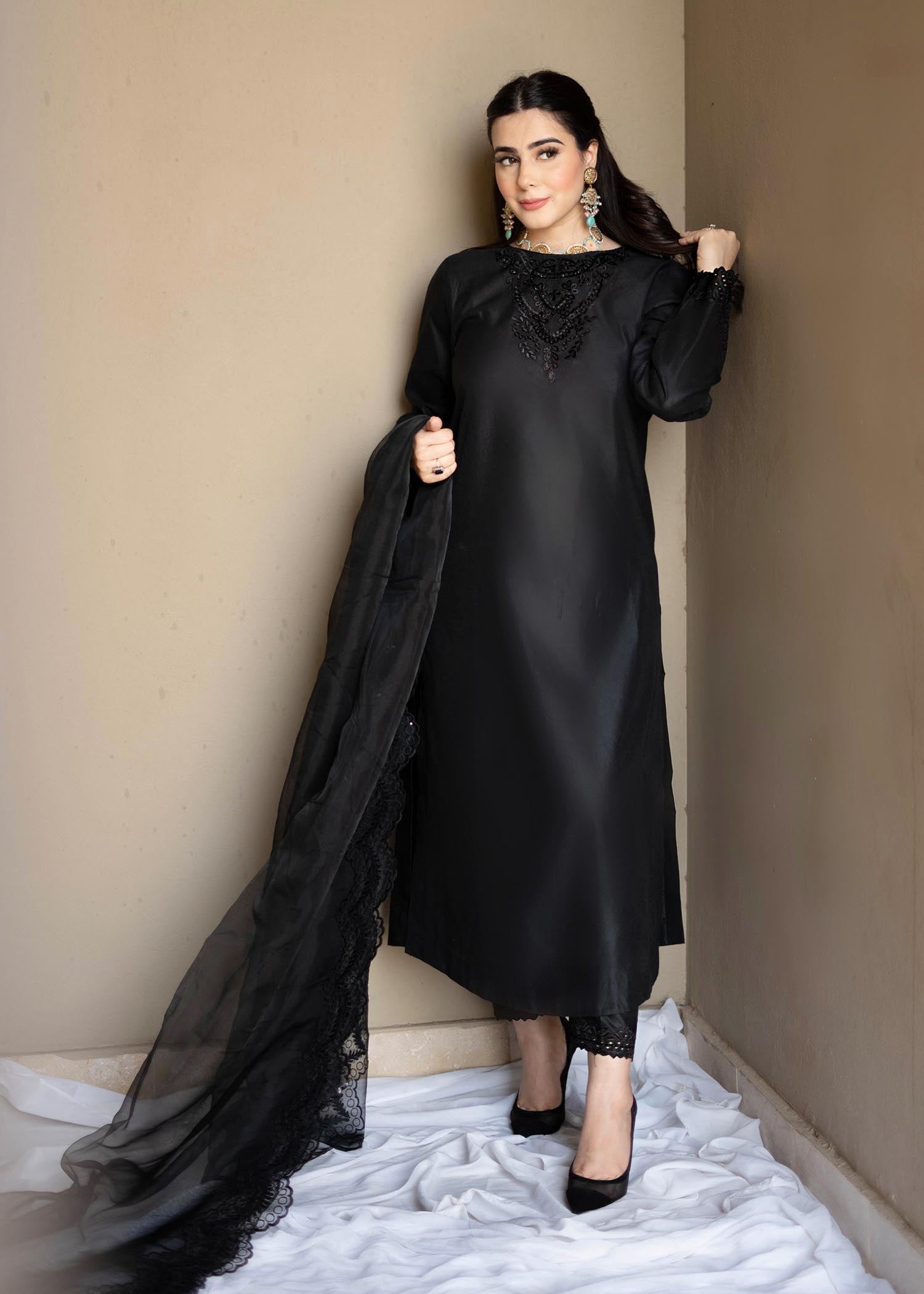 Maroon By Iqra Chaudhry Maroon by Iqra Black Pearl Women