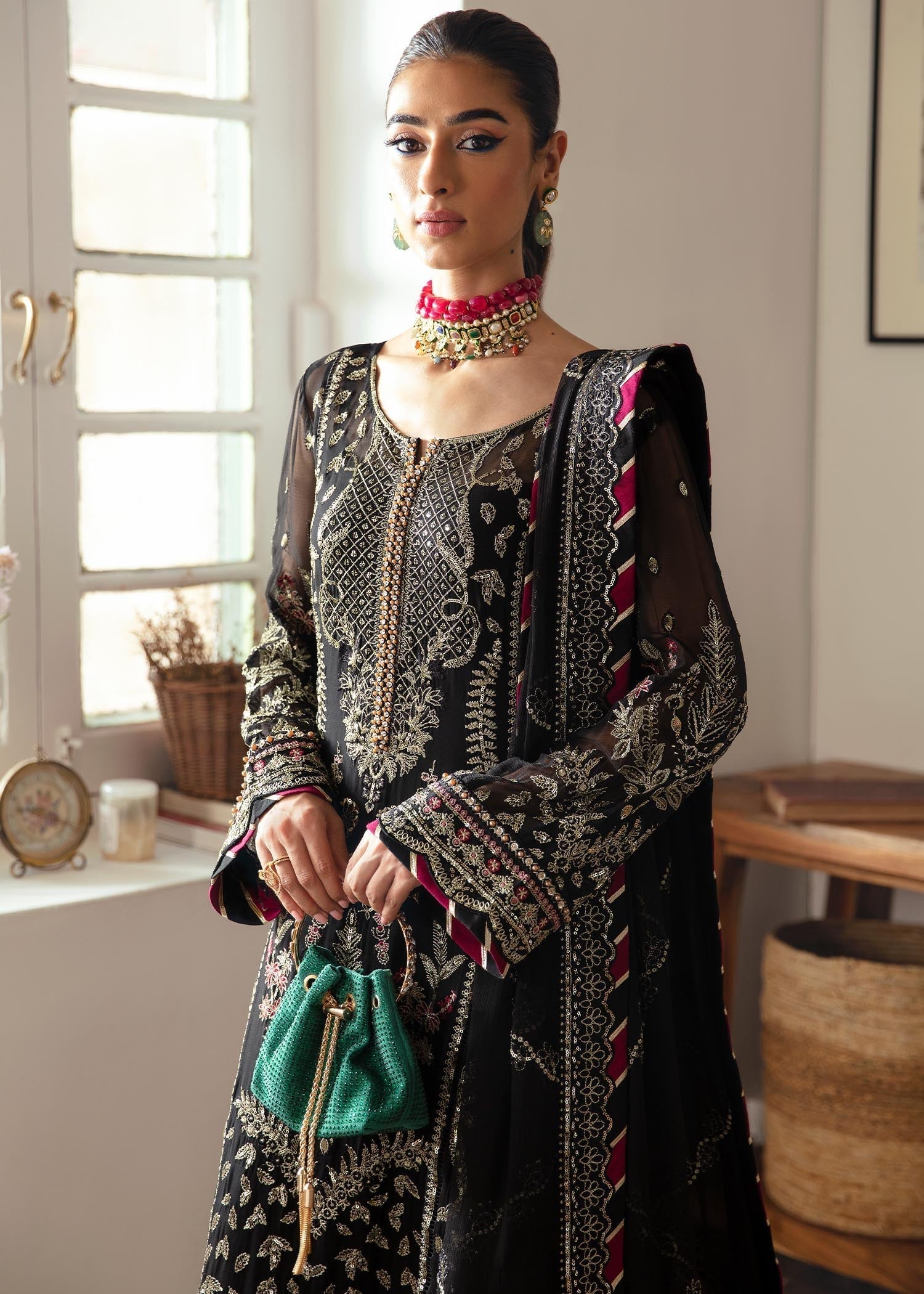 Gulaal GUL(R) Noir GL EC 23V1 06 Women 3pcs