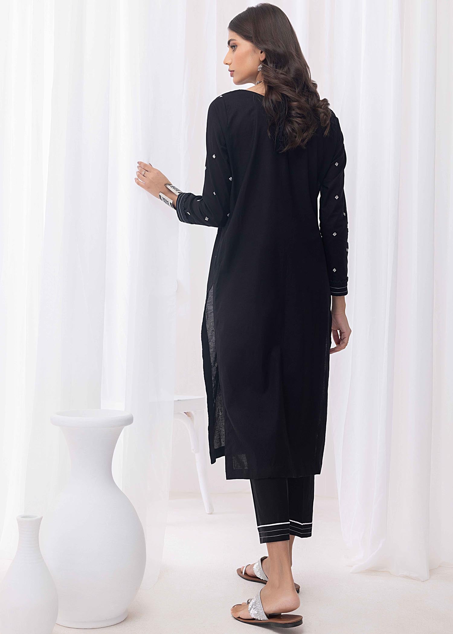 Meeraki TRICON BLACK Women 2pcs