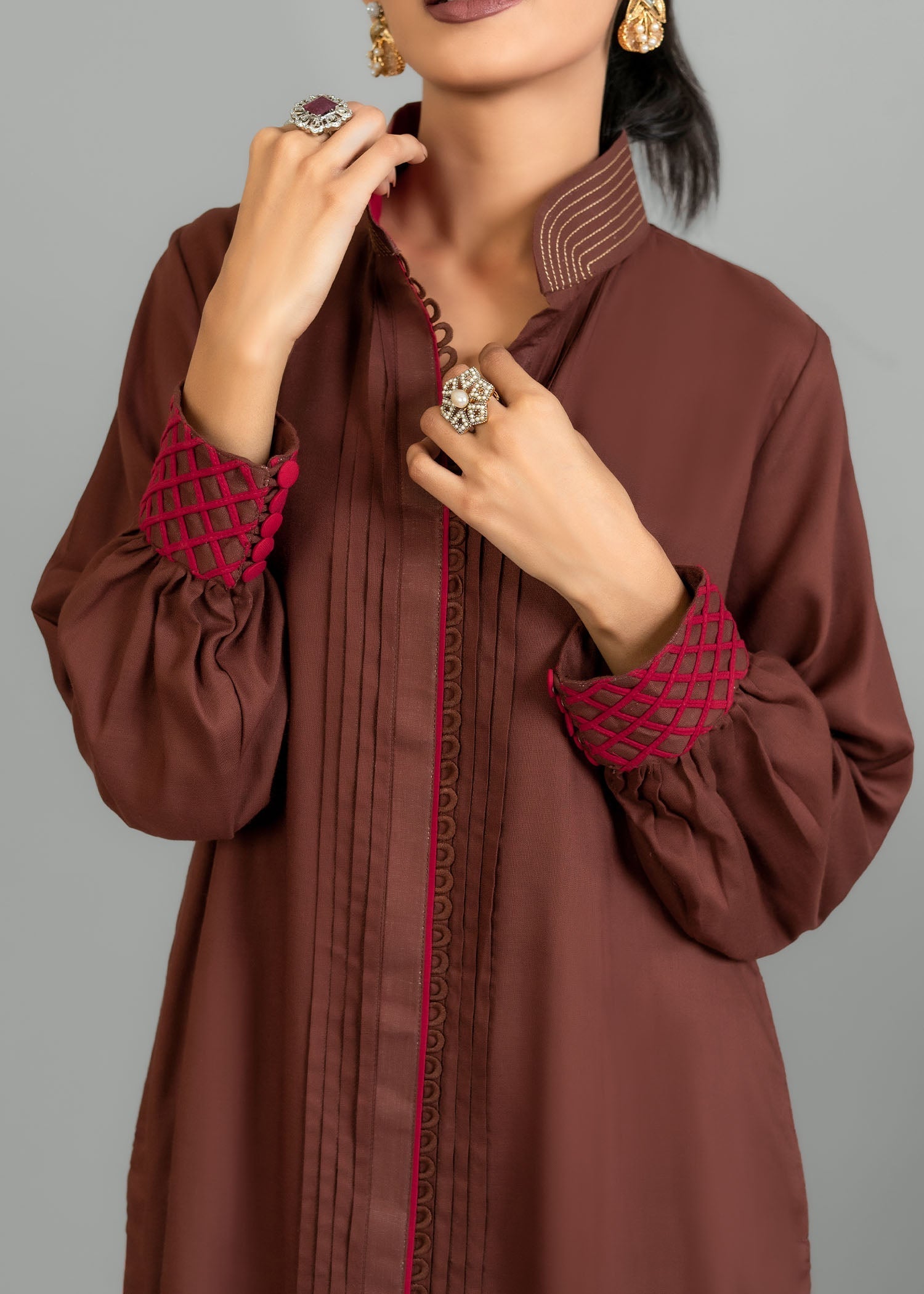 Nuqsh Deep Chocolate With Pleats Women 2pcs