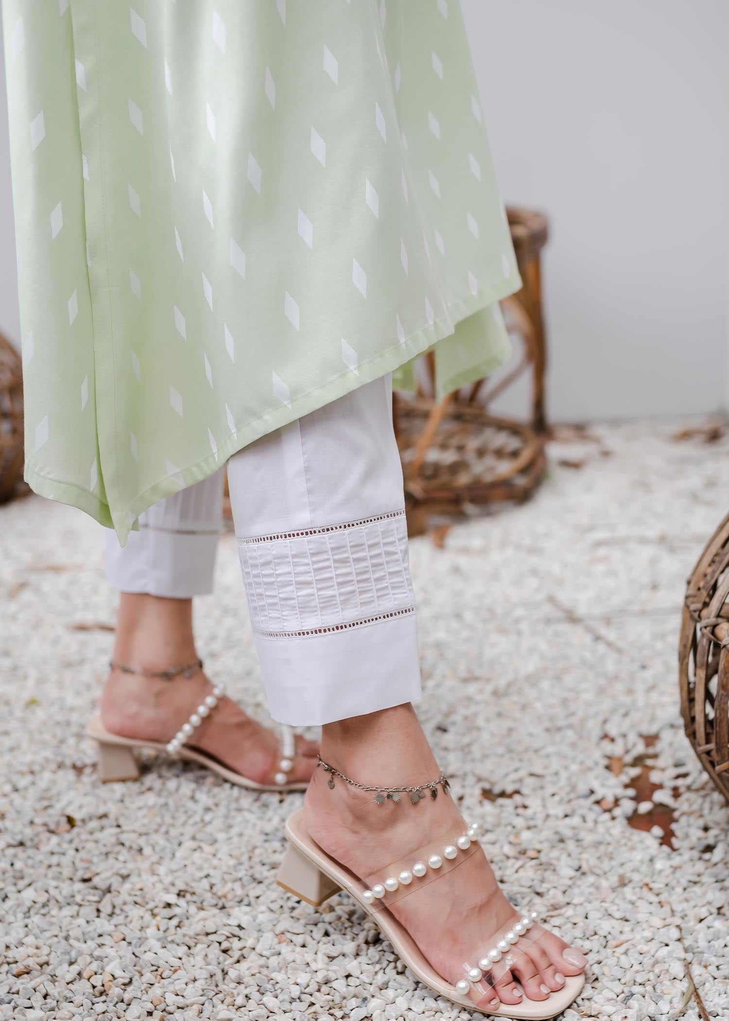 Shades By Abeeha Usman WHITE TROUSERS Women 1pcs