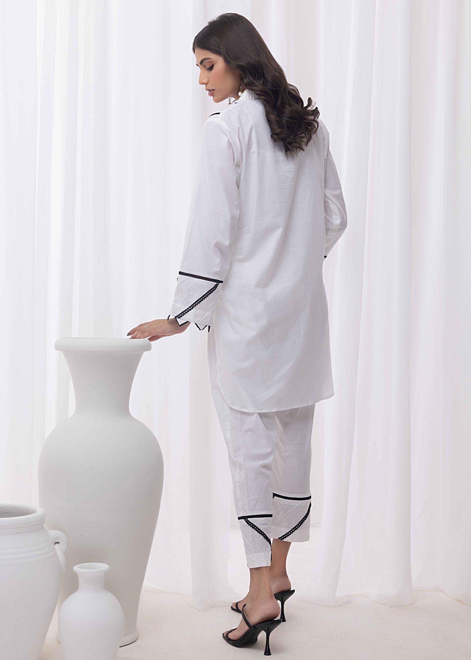 Meeraki ALB WHITE Women