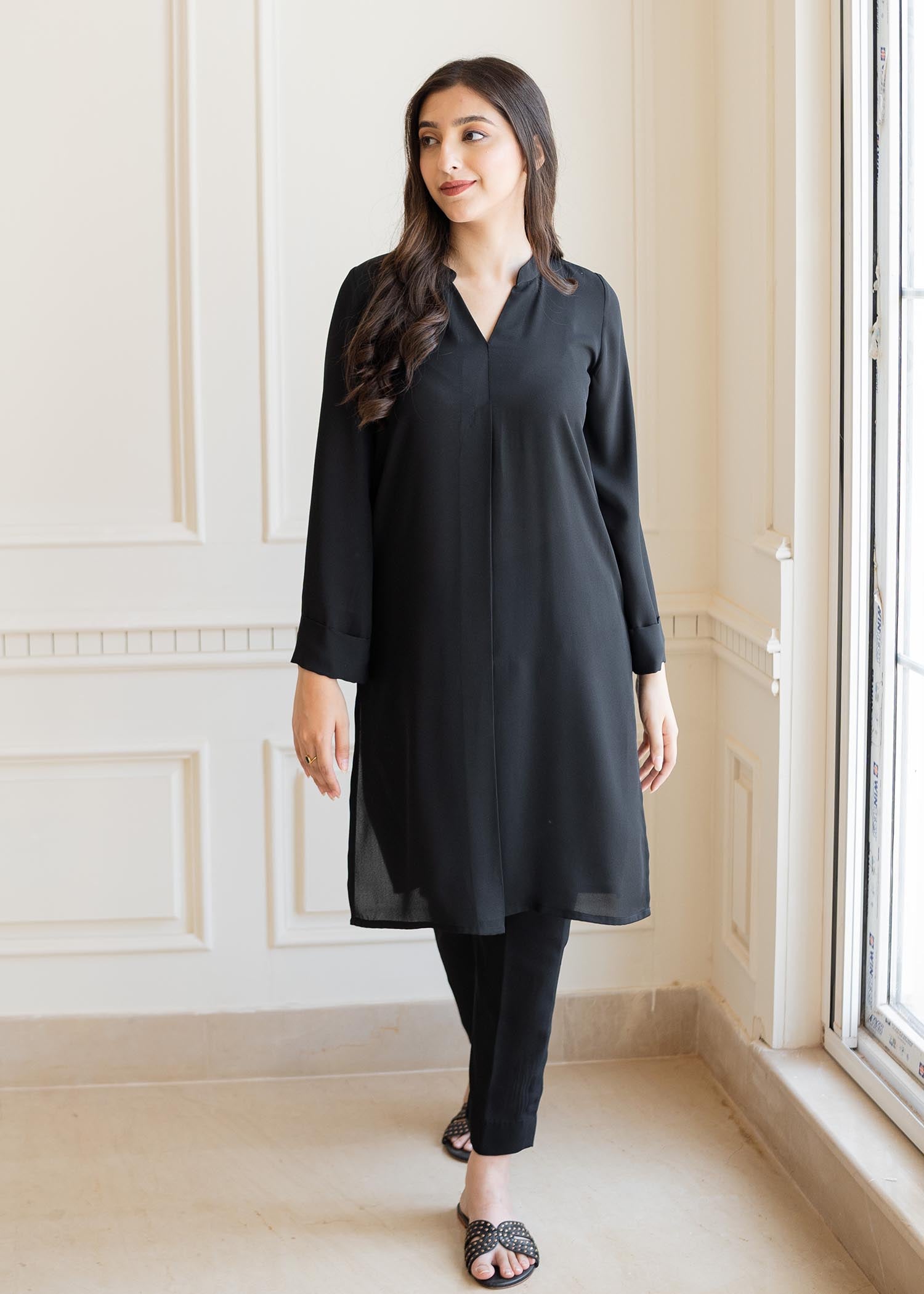 Aisling By Nirmal Classic Black Women 2pcs