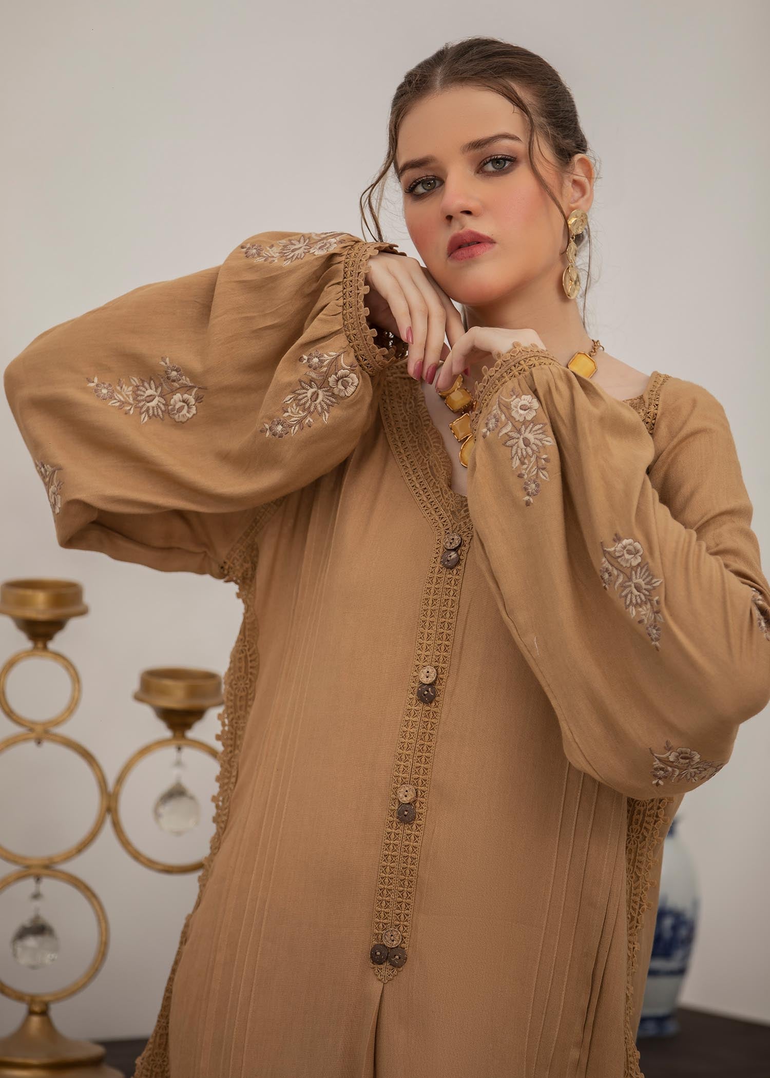 Yusra Ansari yaw 20 Oryn Women 2pcs