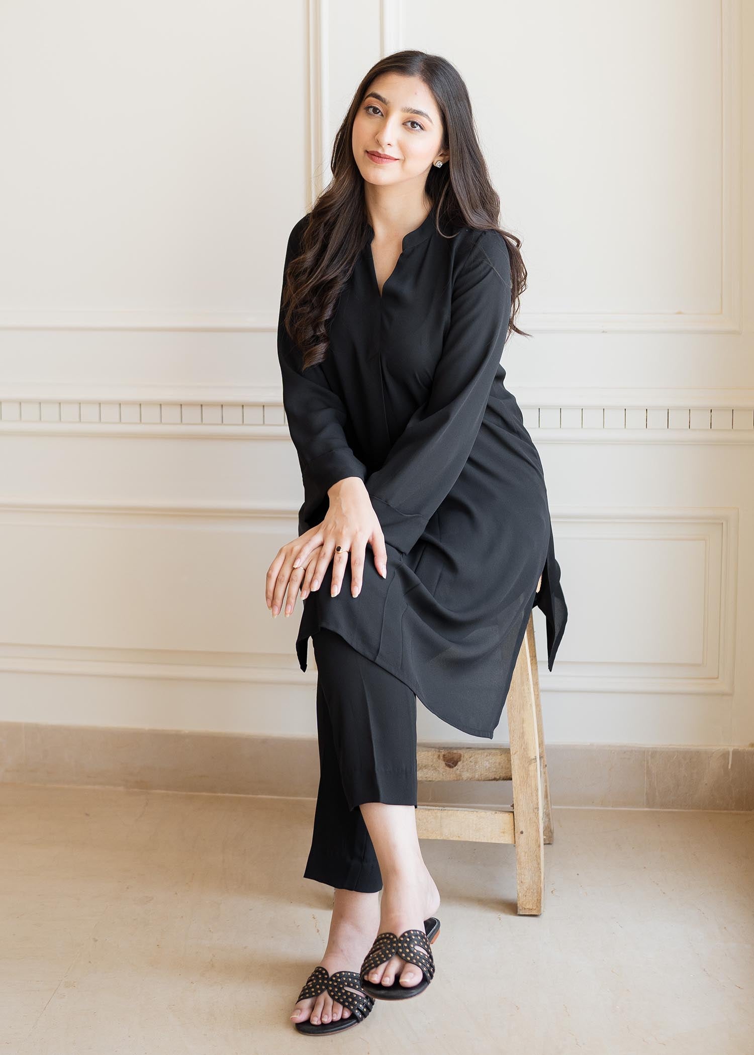 Aisling By Nirmal Classic Black Women 2pcs