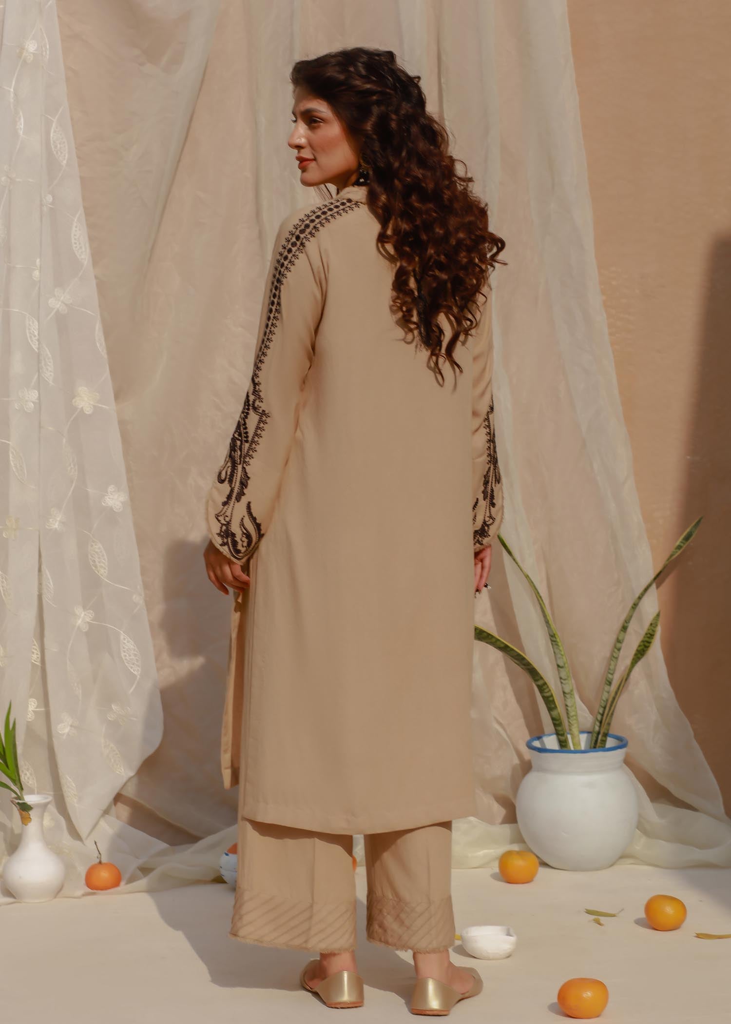 Shades By Abeeha Usman MOTIA Women 2pcs