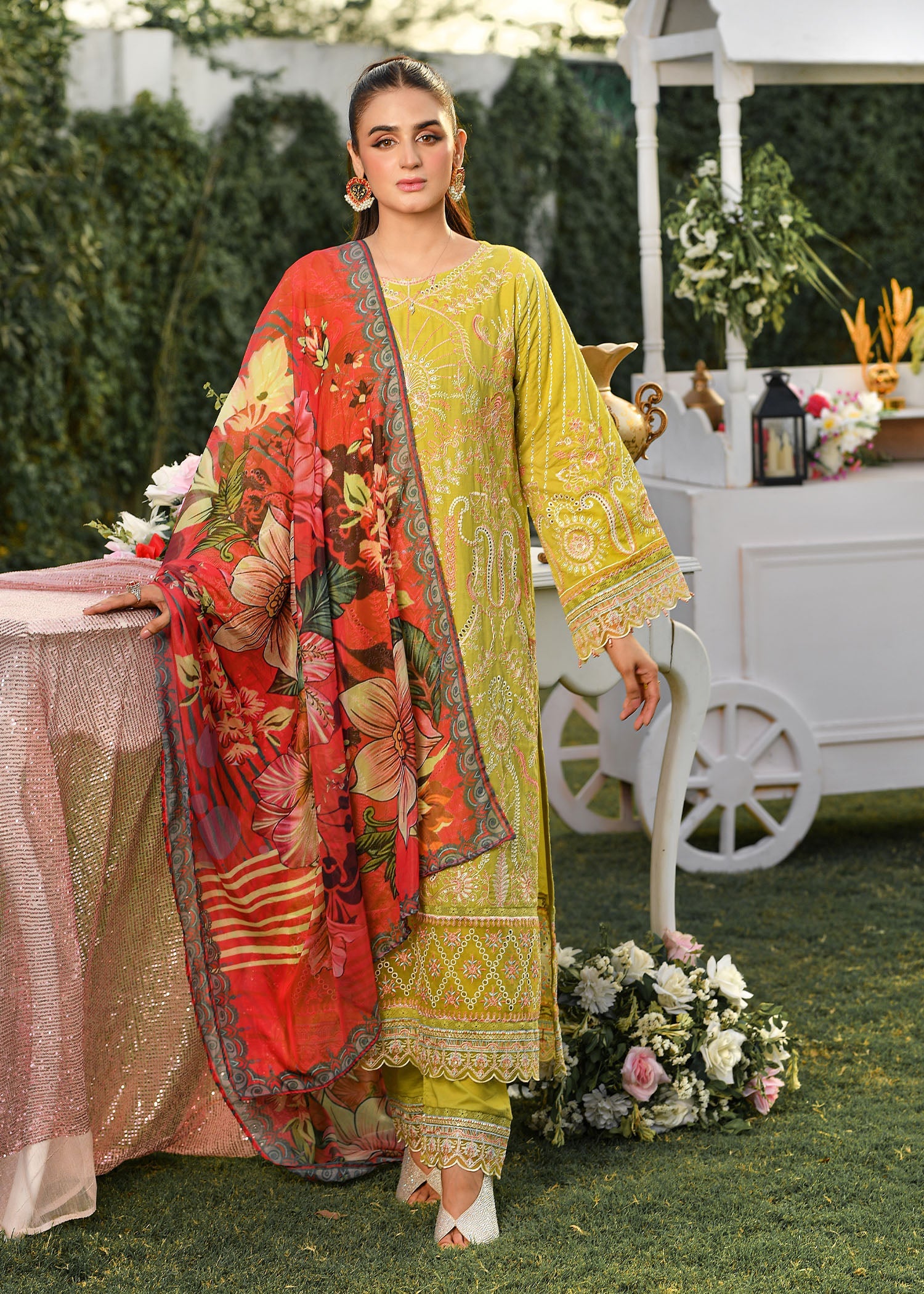 addee MK 033(irtika) Women