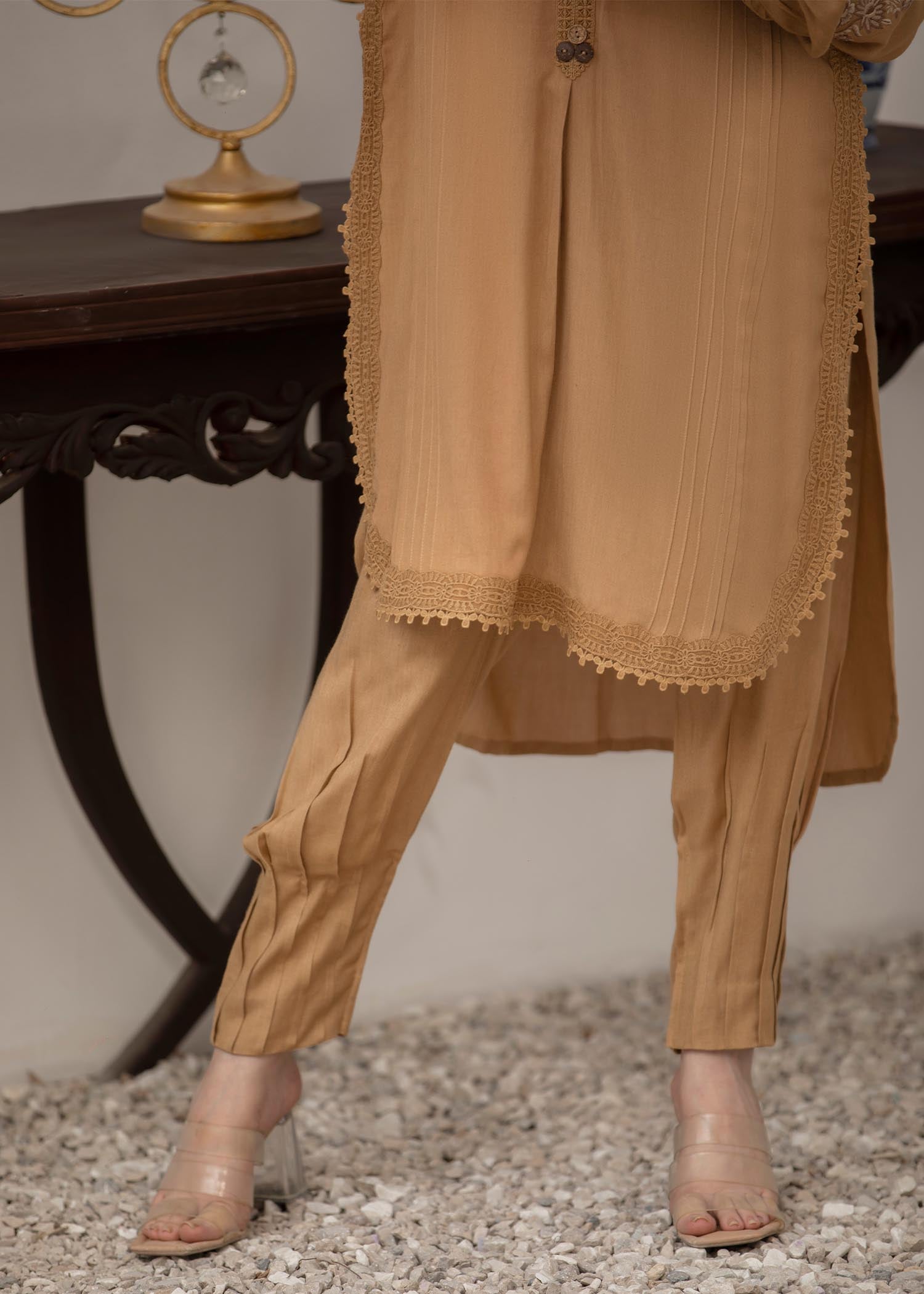 Yusra Ansari yaw 20 Oryn Women 2pcs