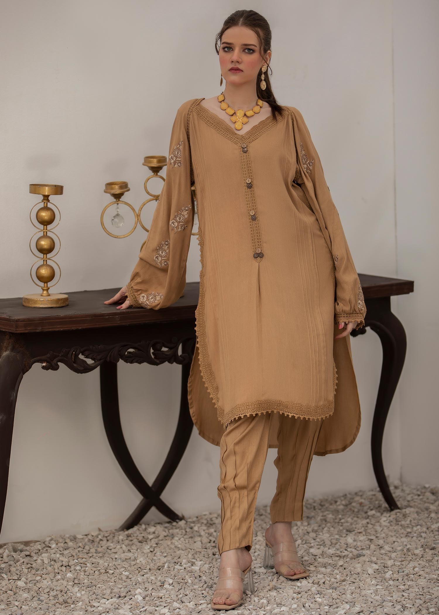 Yusra Ansari yaw 20 Oryn Women 2pcs