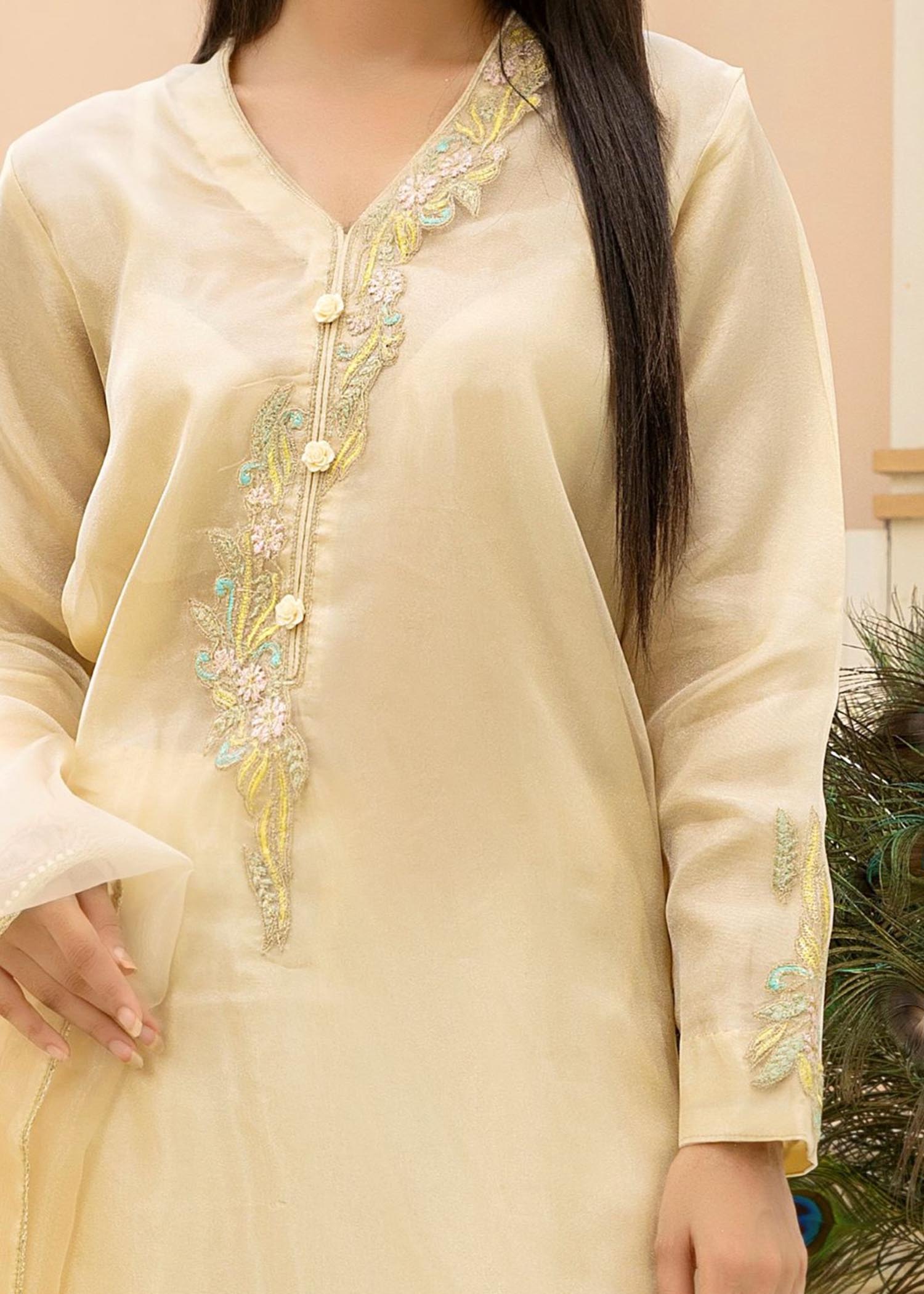 Khola Farhan Design House Beige Suit in Tissue Women 3pcs