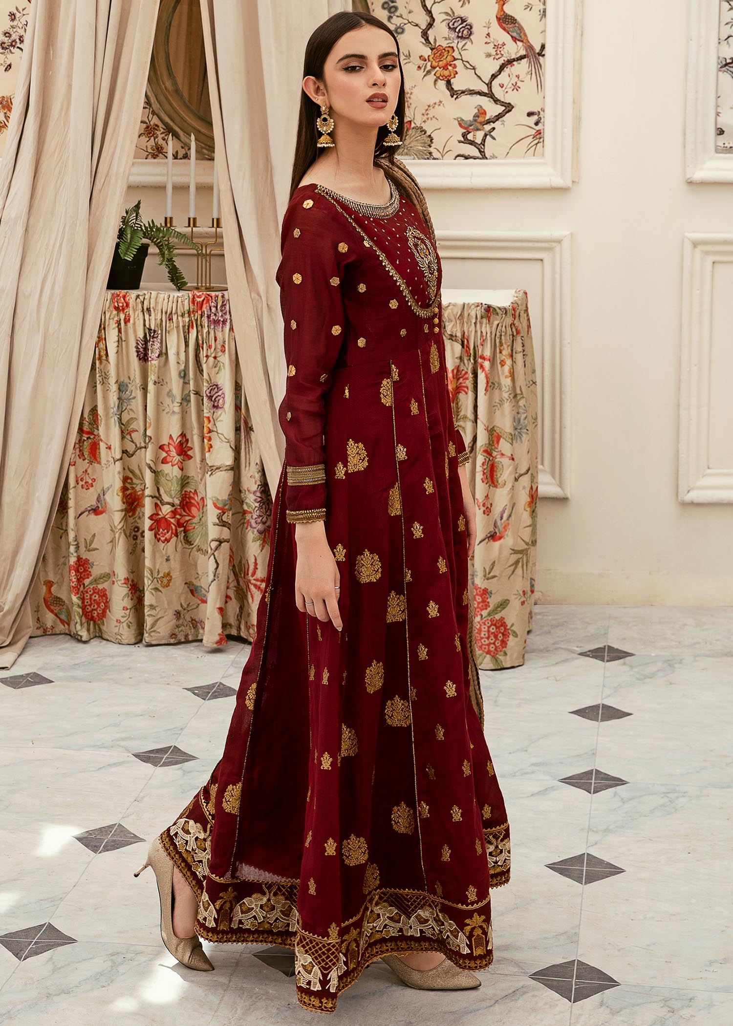 Moraab Majestic Court Women 2pcs