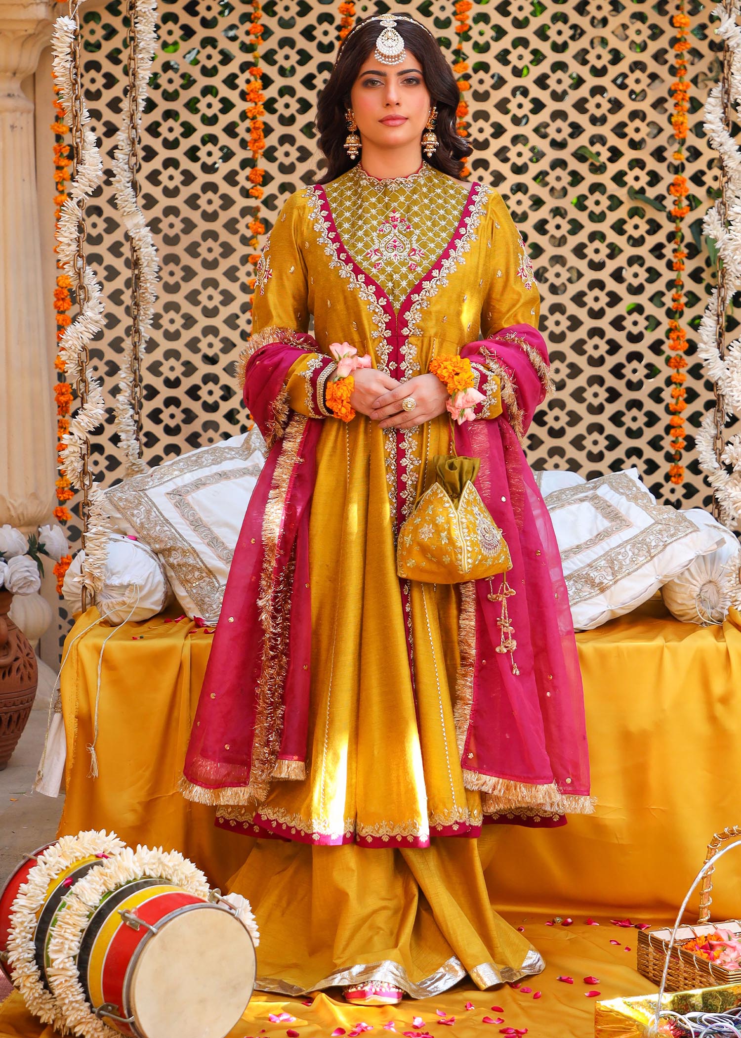 Shades By Abeeha Usman CHASHNI Women 3pcs