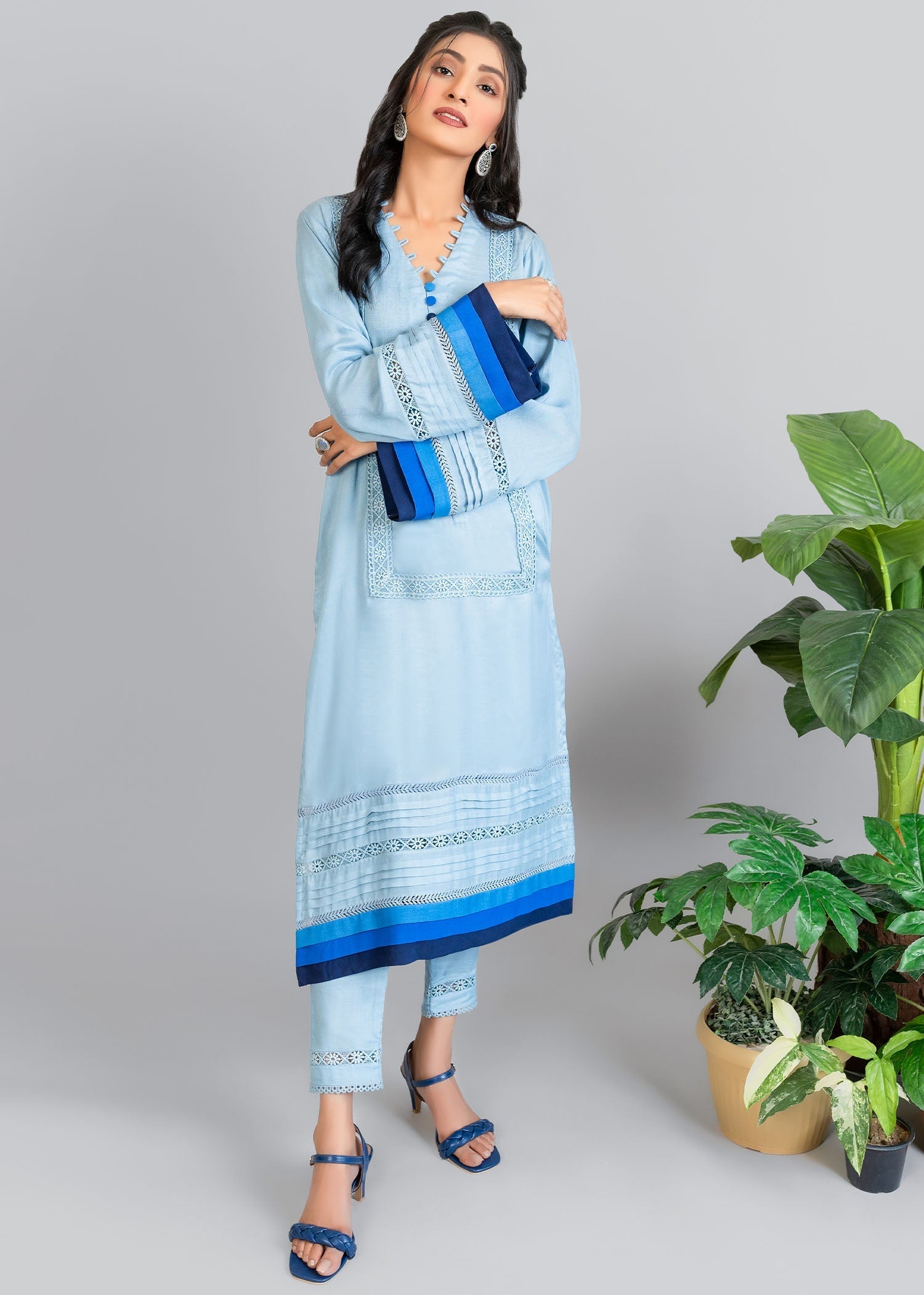 Nuqsh Sky Blue Ombre Women 2pcs
