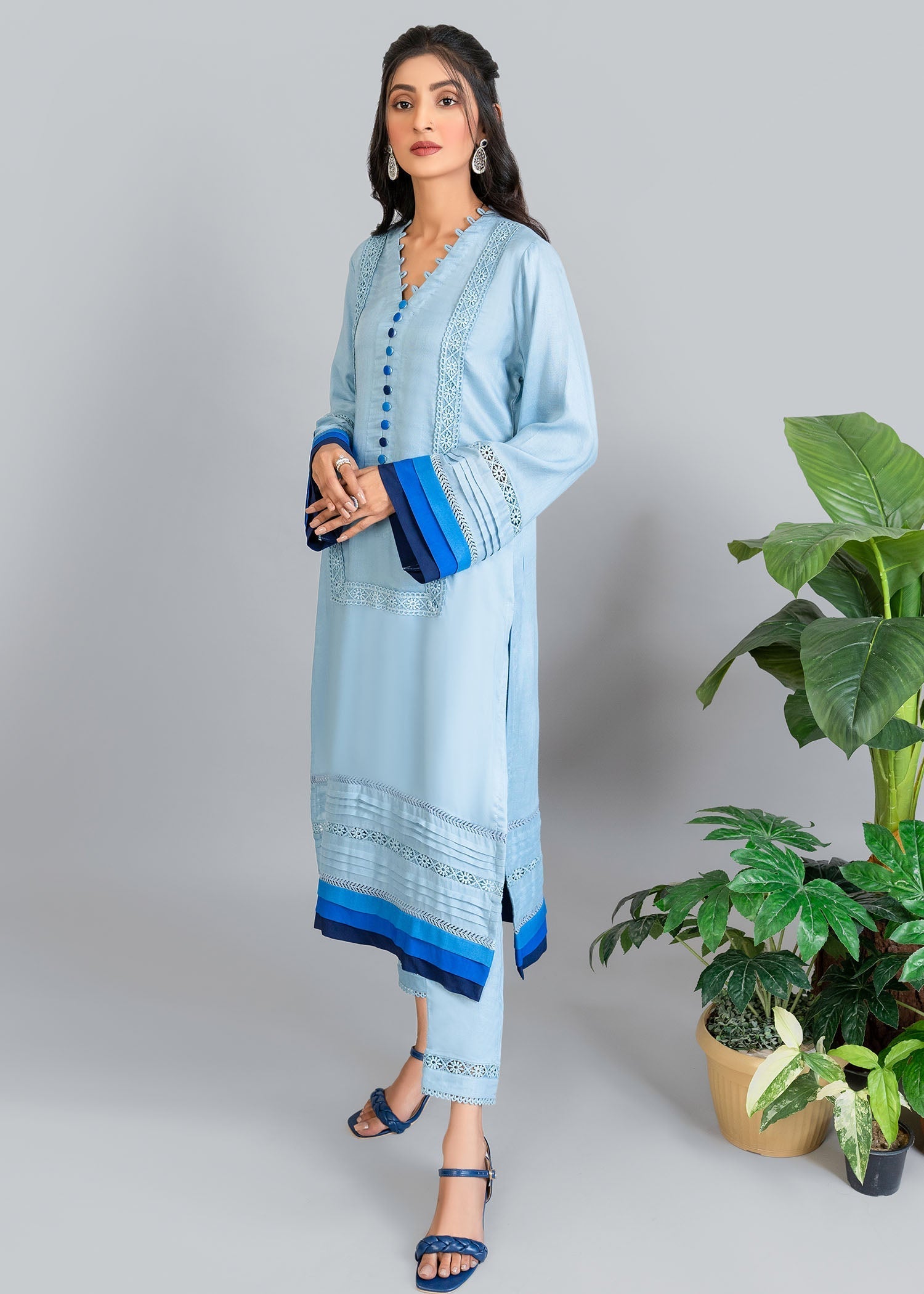 Nuqsh Sky Blue Ombre Women 2pcs