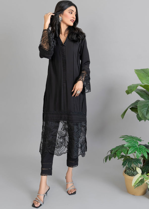 Nuqsh Classic Black With Laces Women 2pcs