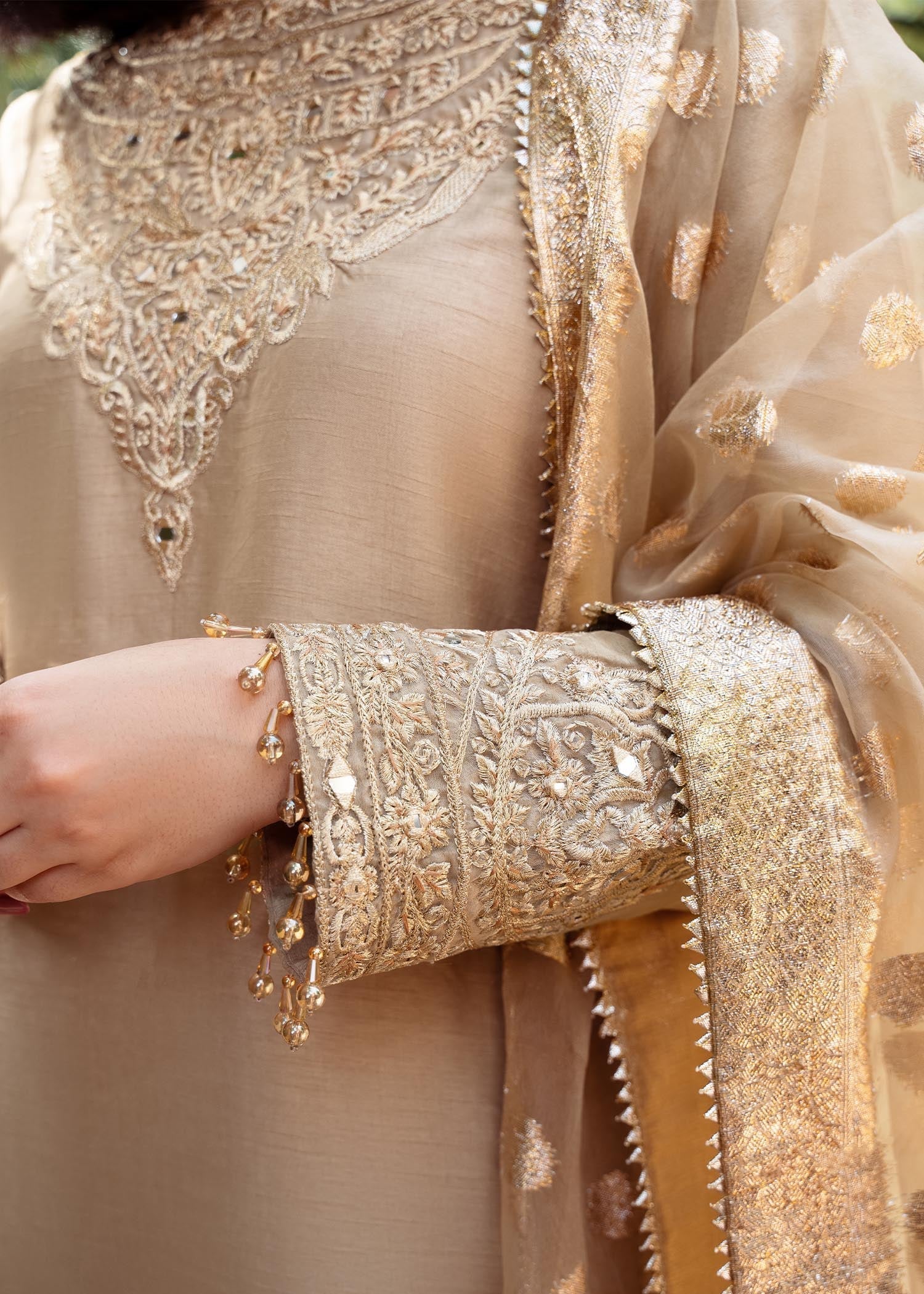 Rang-e-Haya Shireen Gold beige Women 3pcs