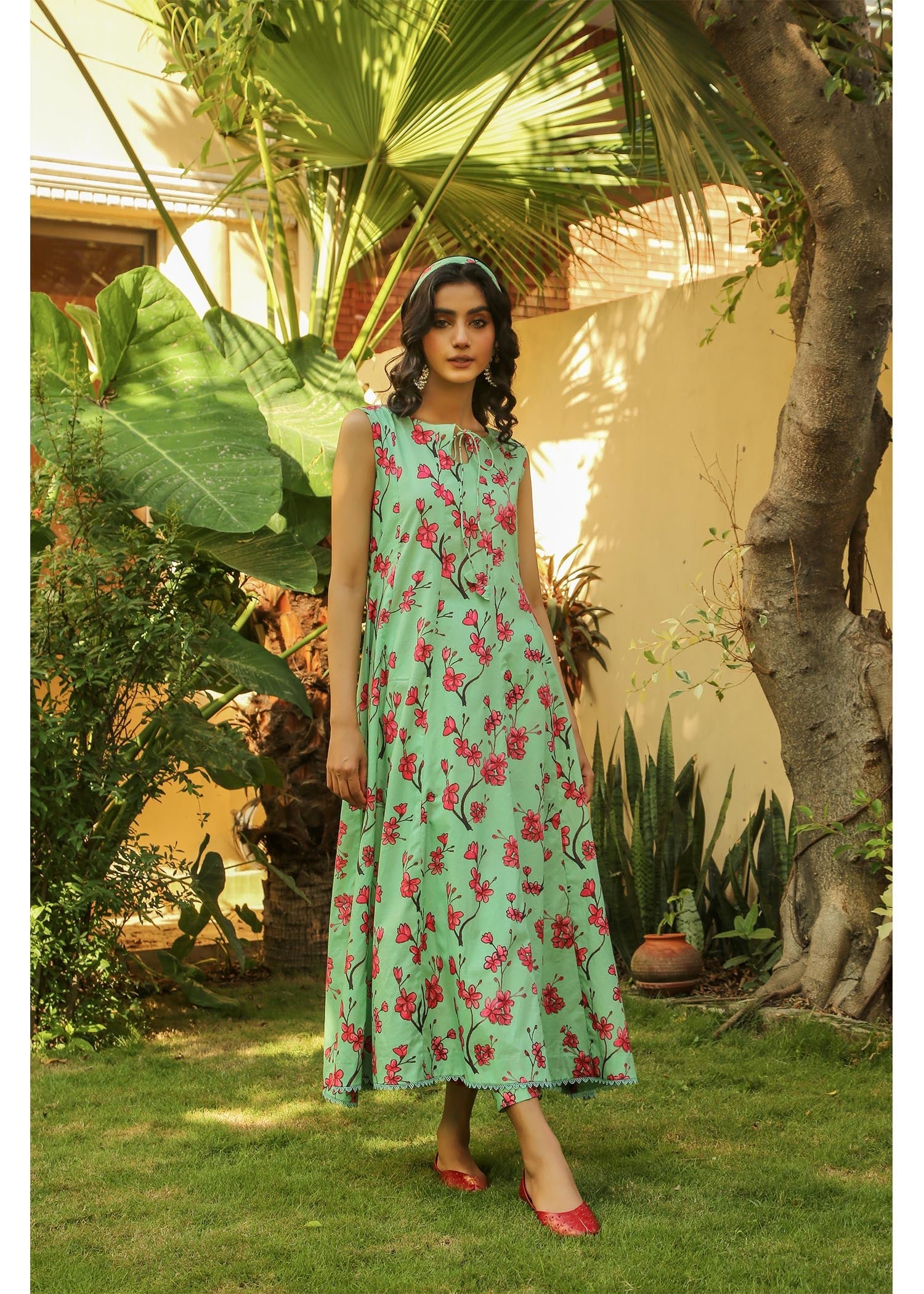 Seemab Eleanor Women