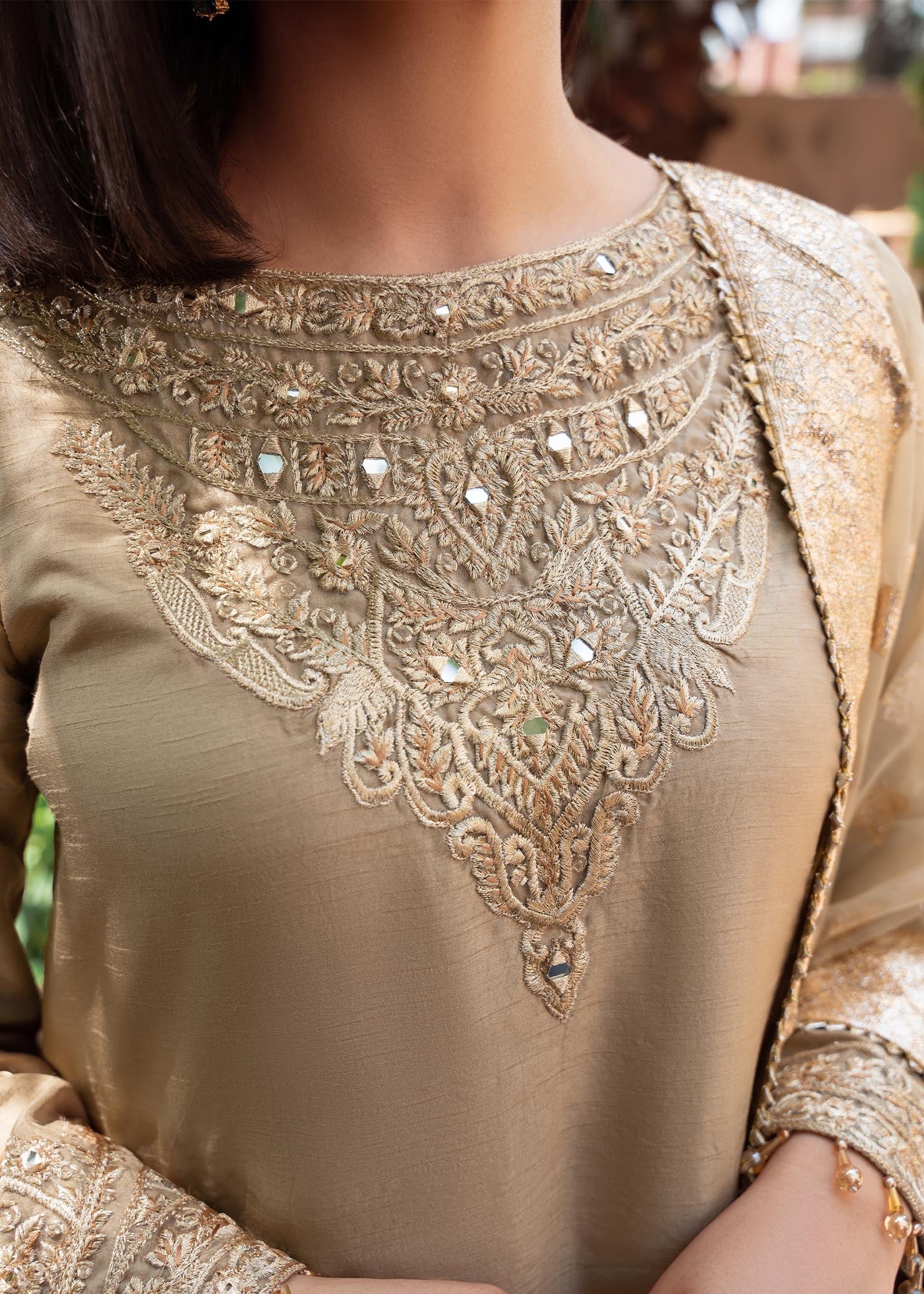 Rang-e-Haya Shireen Gold beige Women 3pcs