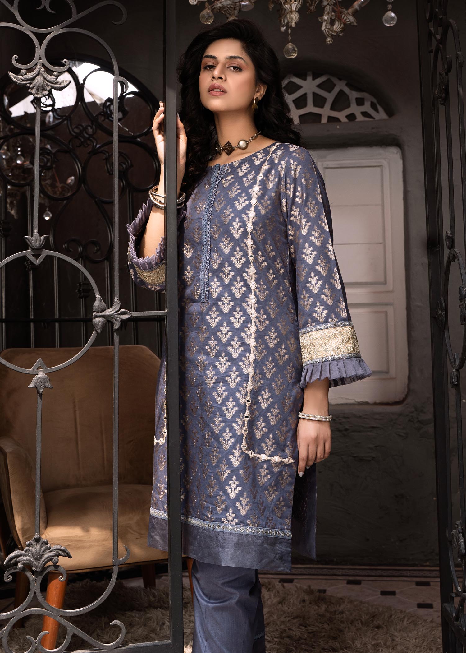 Zivah Apparel Allure 44 Women 2pcs